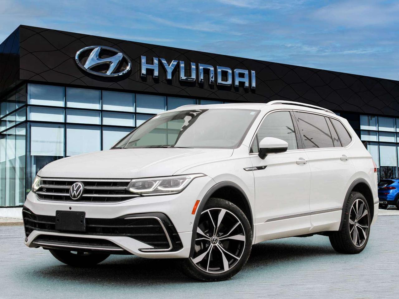 2024 Volkswagen Tiguan Highline R-Line 2.0T 8sp at w/Tip 4M Photo