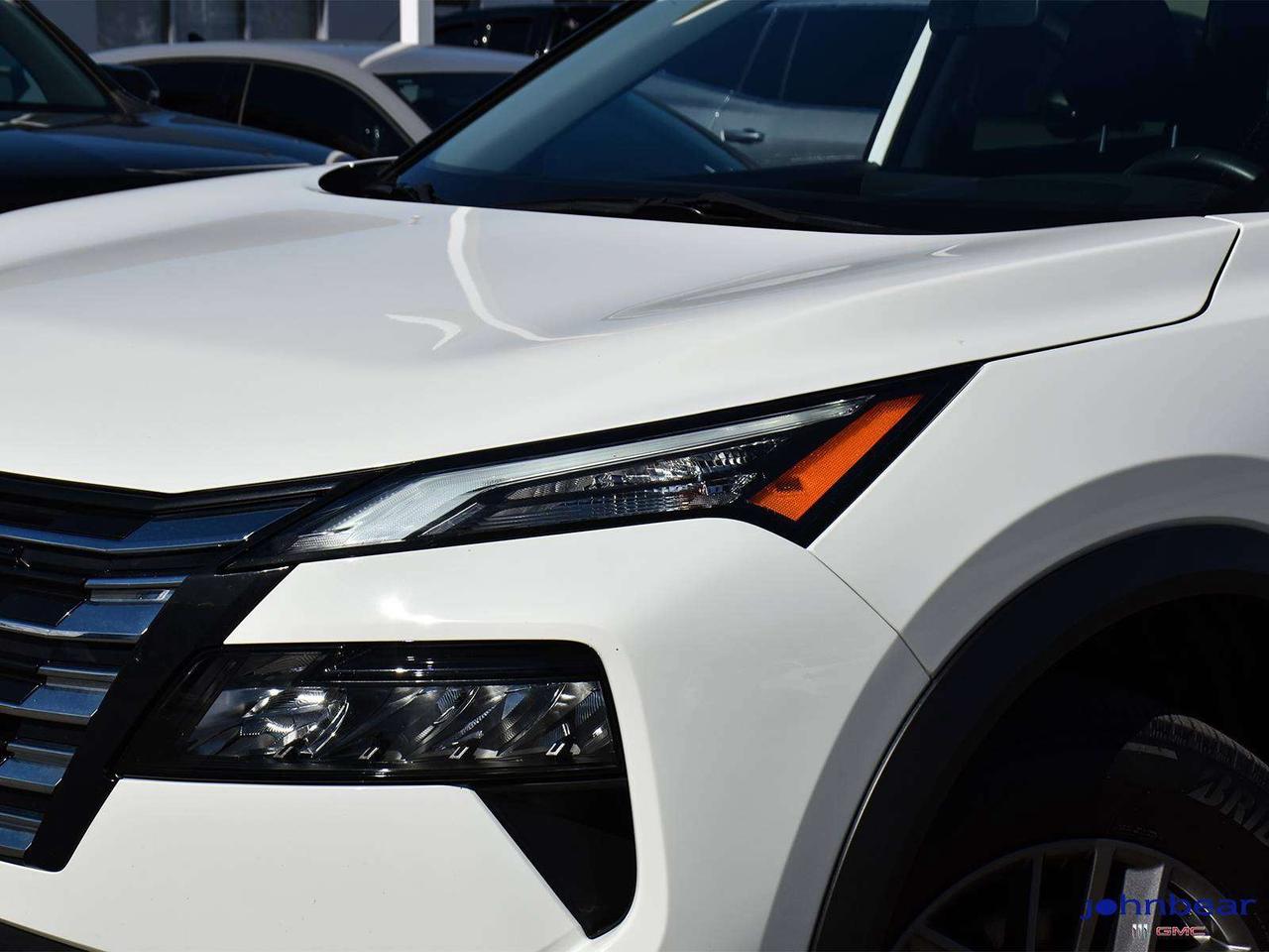 2024 Nissan Rogue S Photo