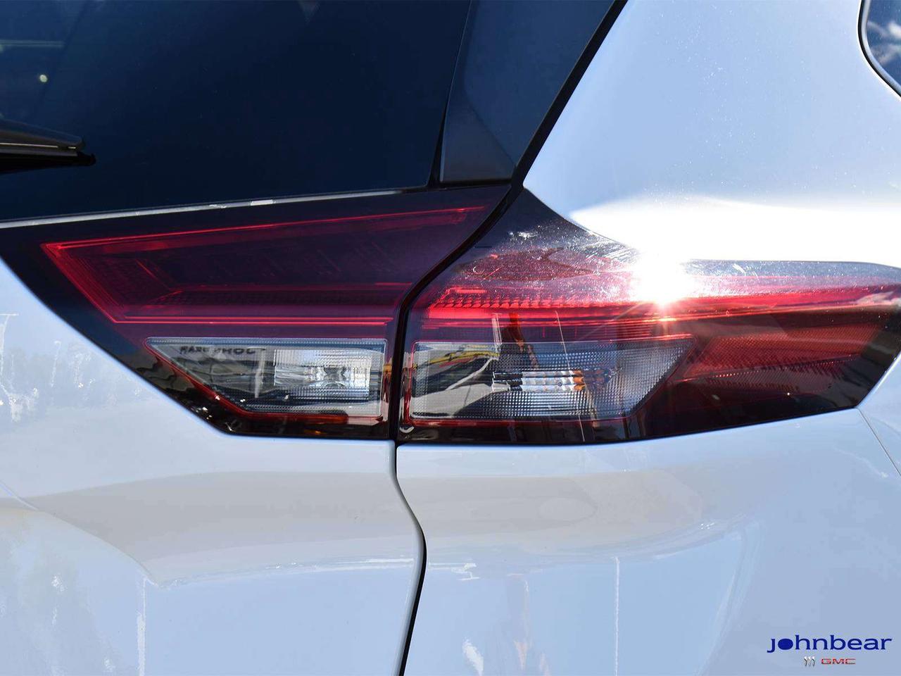 2024 Nissan Rogue S Photo