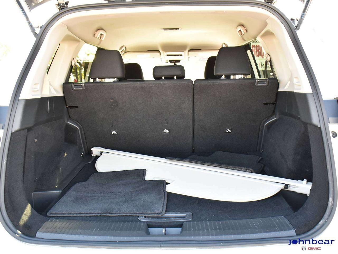 2024 Nissan Rogue S Photo