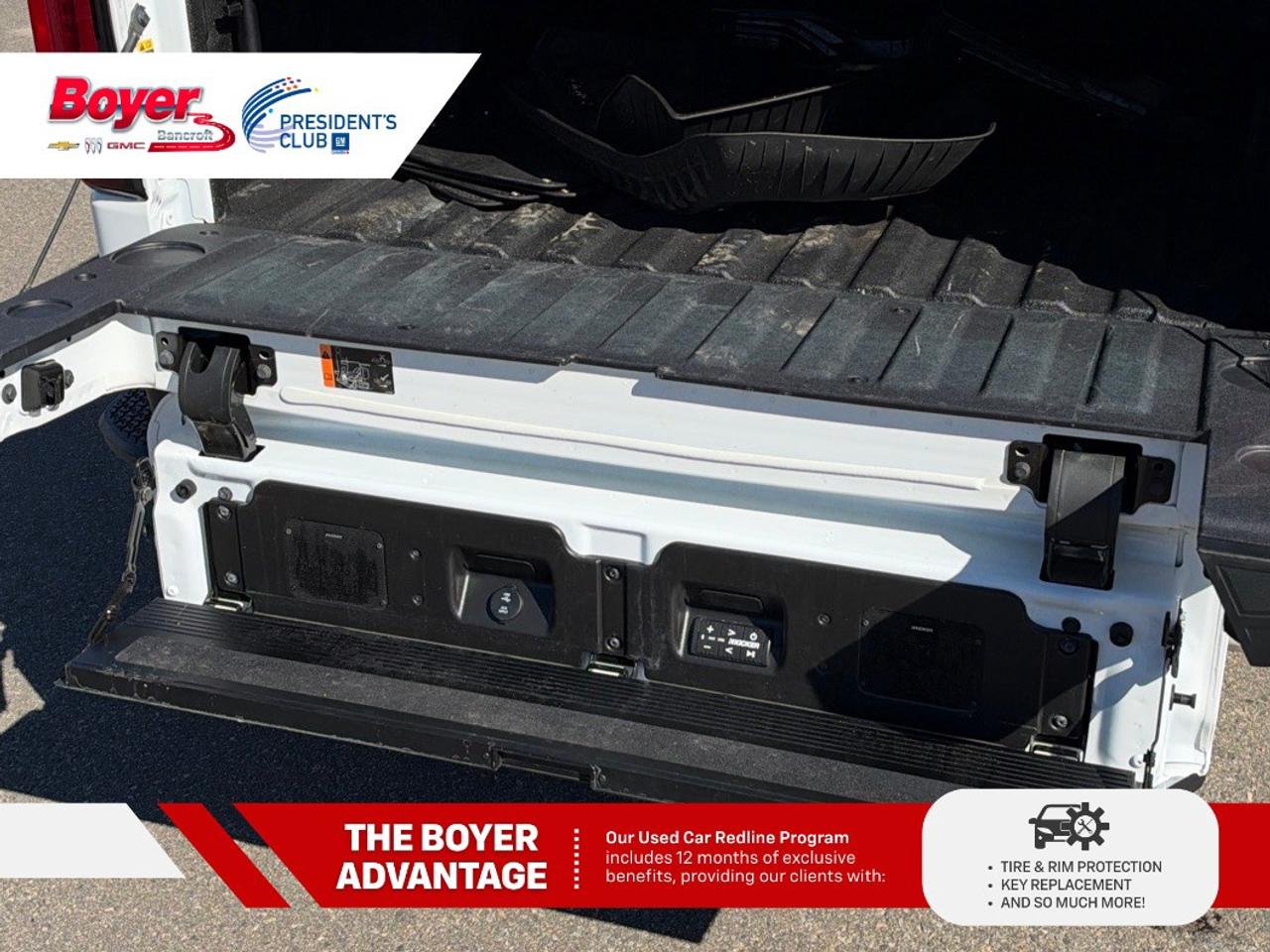 2024 GMC Sierra 1500 Crew Cab Short Box 4-Wheel Drive AT4 Photo