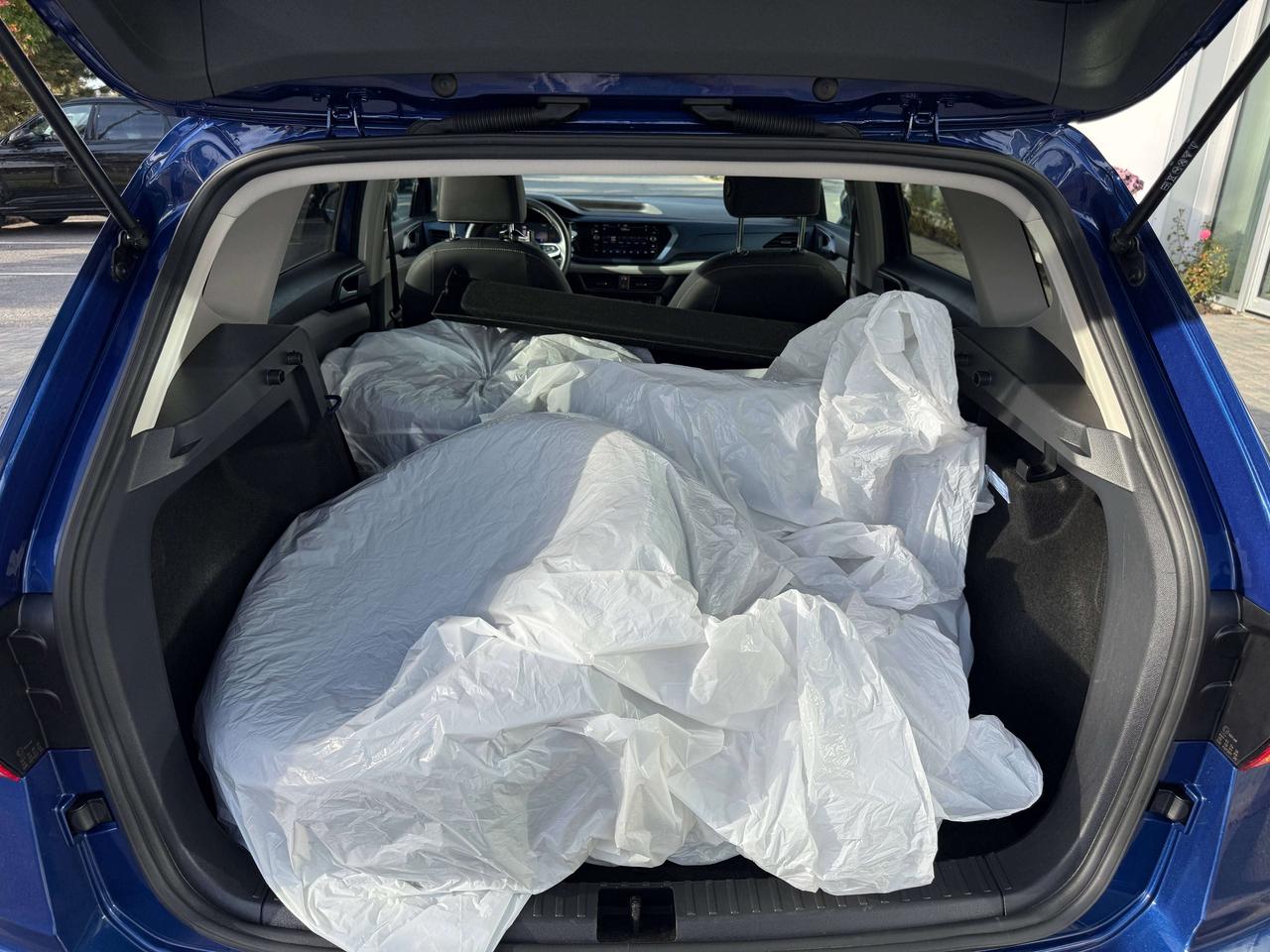 2024 Volkswagen Taos Comfortline Photo