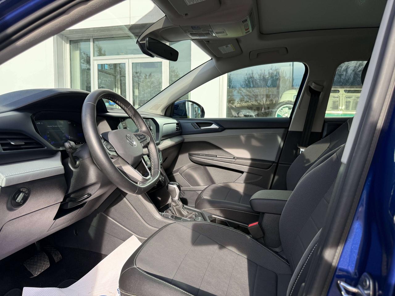 2024 Volkswagen Taos Comfortline Photo