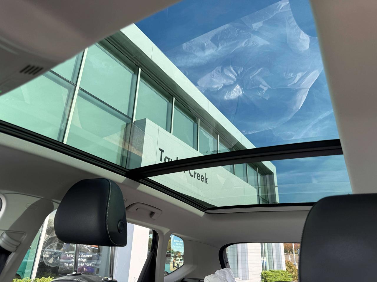 2024 Volkswagen Taos Comfortline Photo