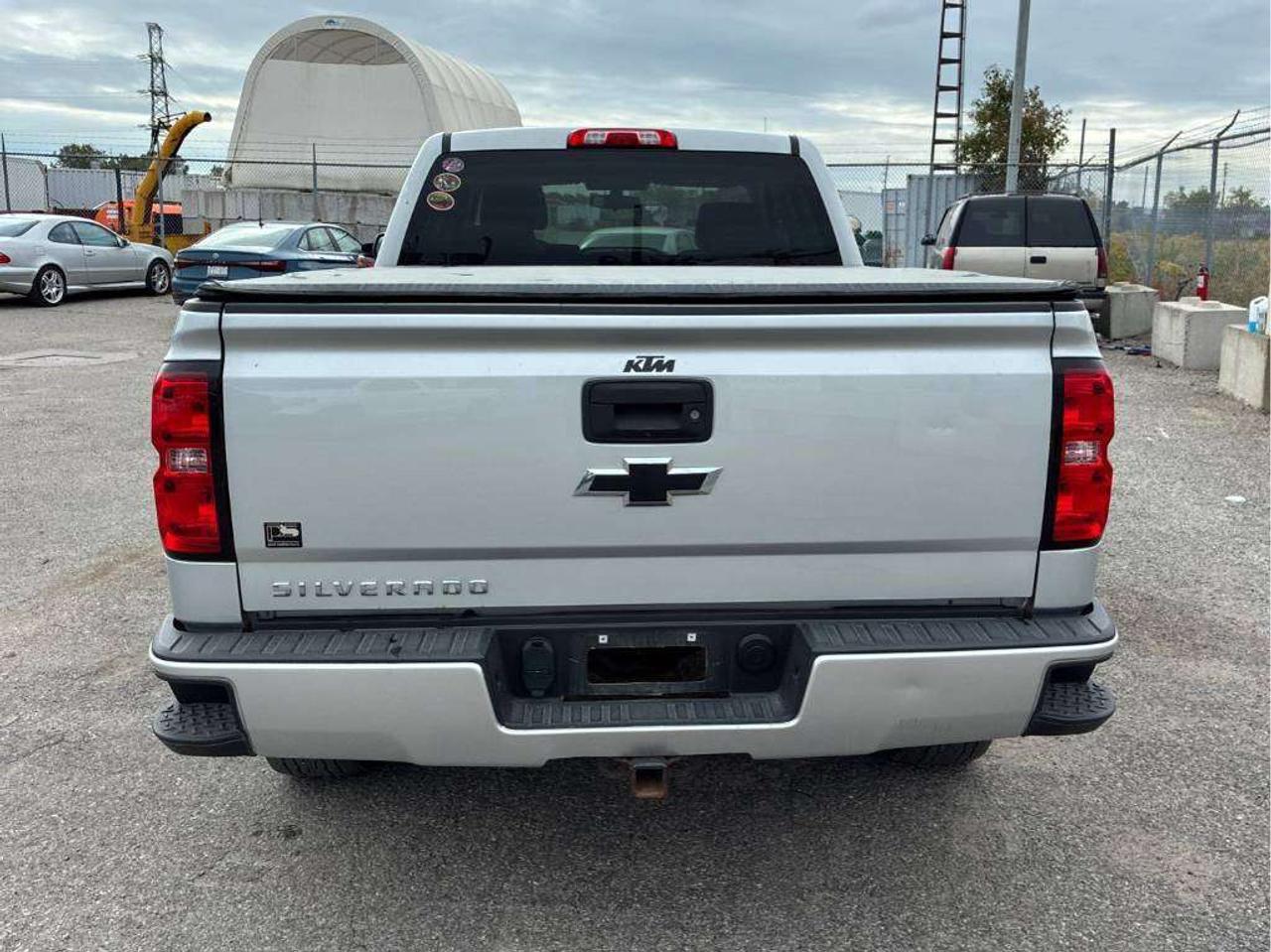 2018 Chevrolet Silverado 1500 1500 / 4X4/ 87426 KMS !!! ONE OWNER !! CAR FAX CLN Photo