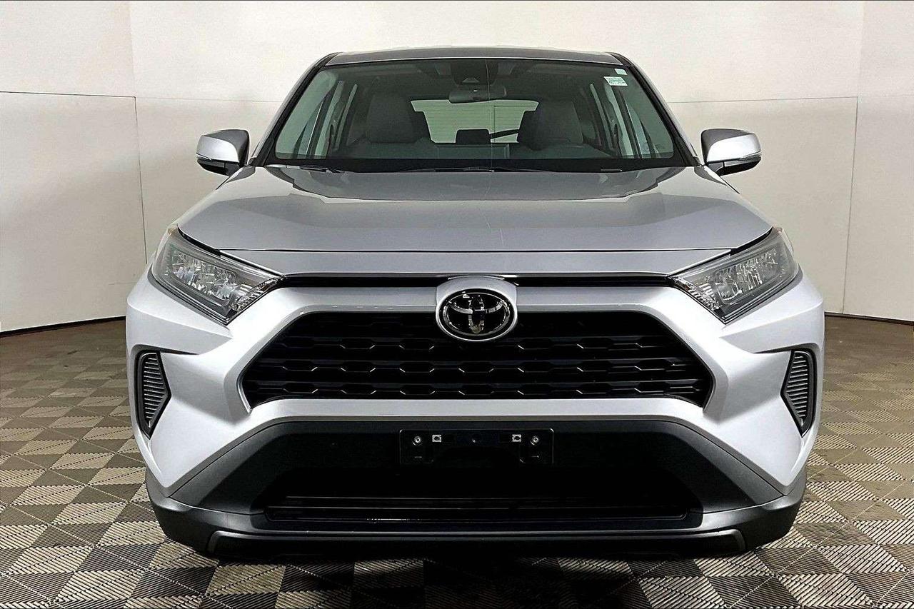 2023 Toyota RAV4 LE AWD Photo