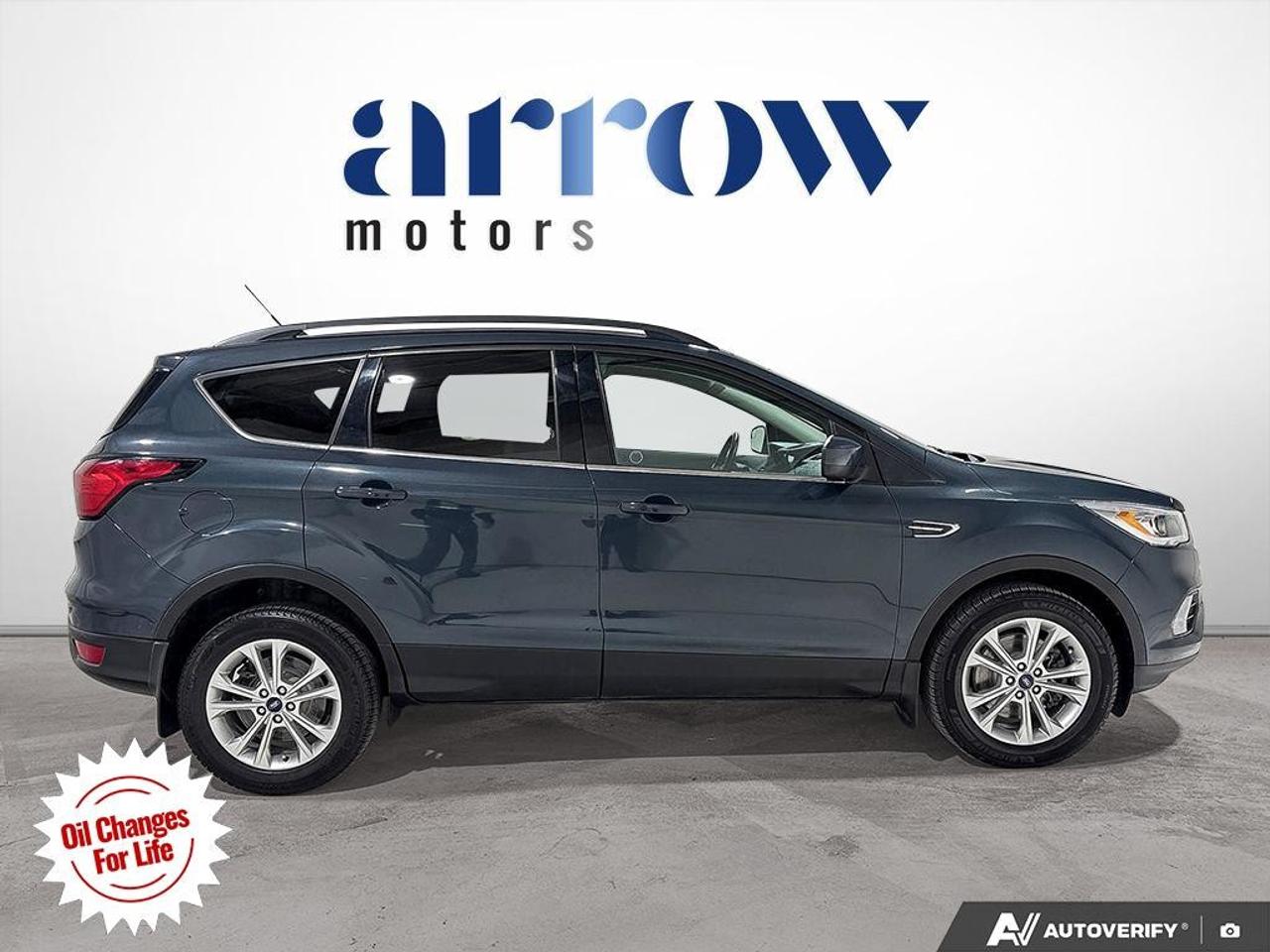 2019 Ford Escape SEL 4WD Photo