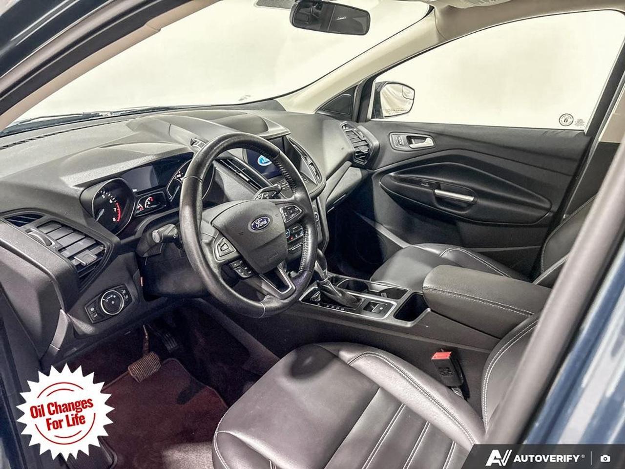 2019 Ford Escape SEL 4WD Photo