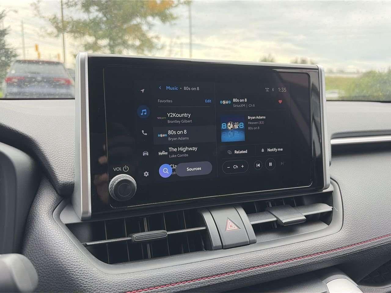 2025 Toyota RAV4 SE AWD FINANCED PRICE ADVERTISED   SUNROOF   HEAT STEER   WIRELESS CARPLAY/ANDROID AUTO Photo