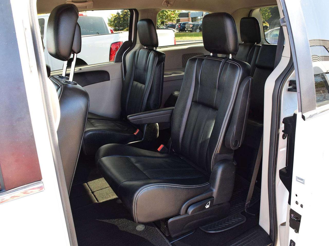 2018 Dodge Grand Caravan Crew Plus ~Nav ~DVD ~Cam ~Leather ~Power Doors Photo