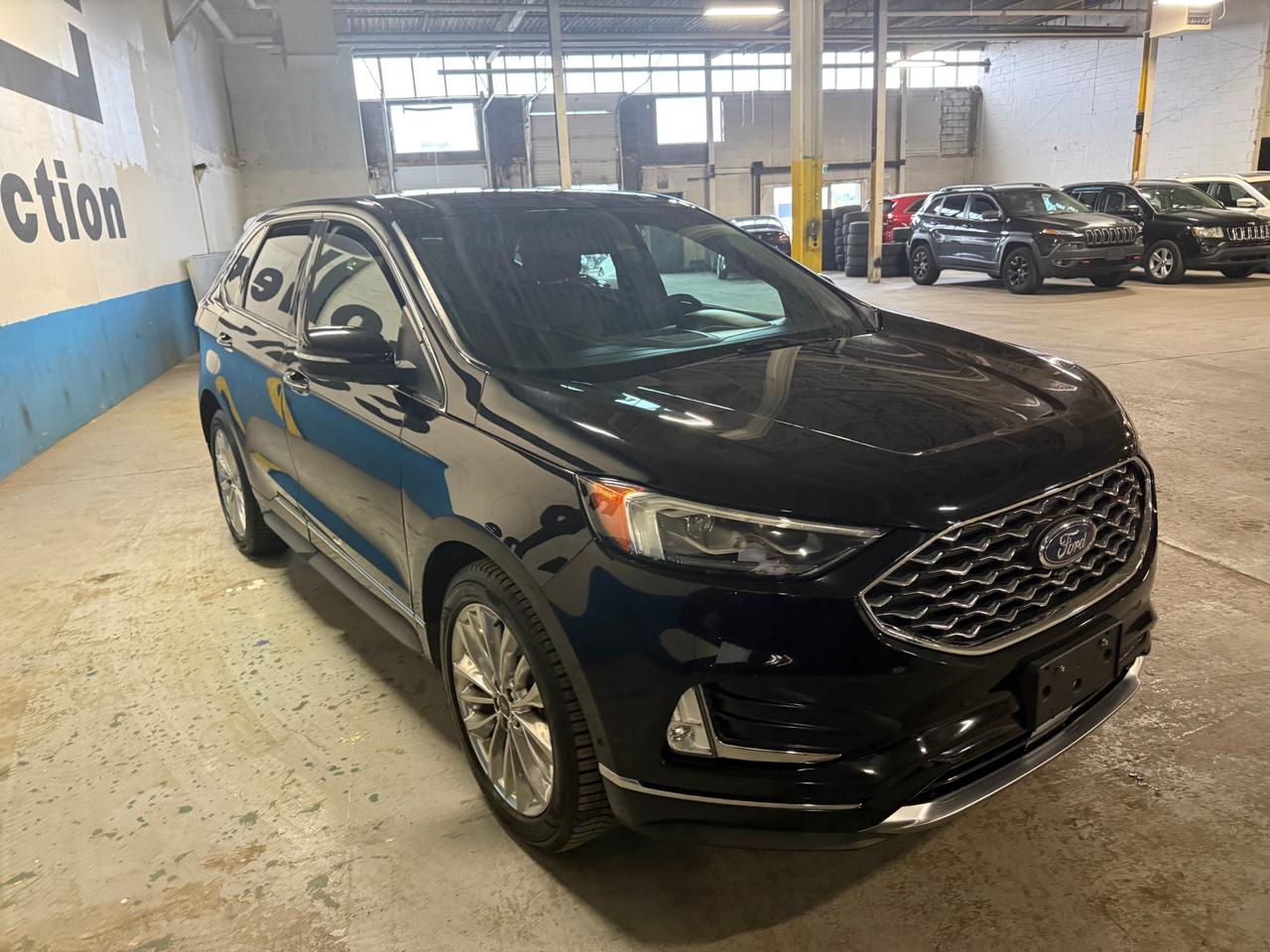 2020 Ford Edge TITANIUM 4DR ALL-WHEEL DRIVE Photo