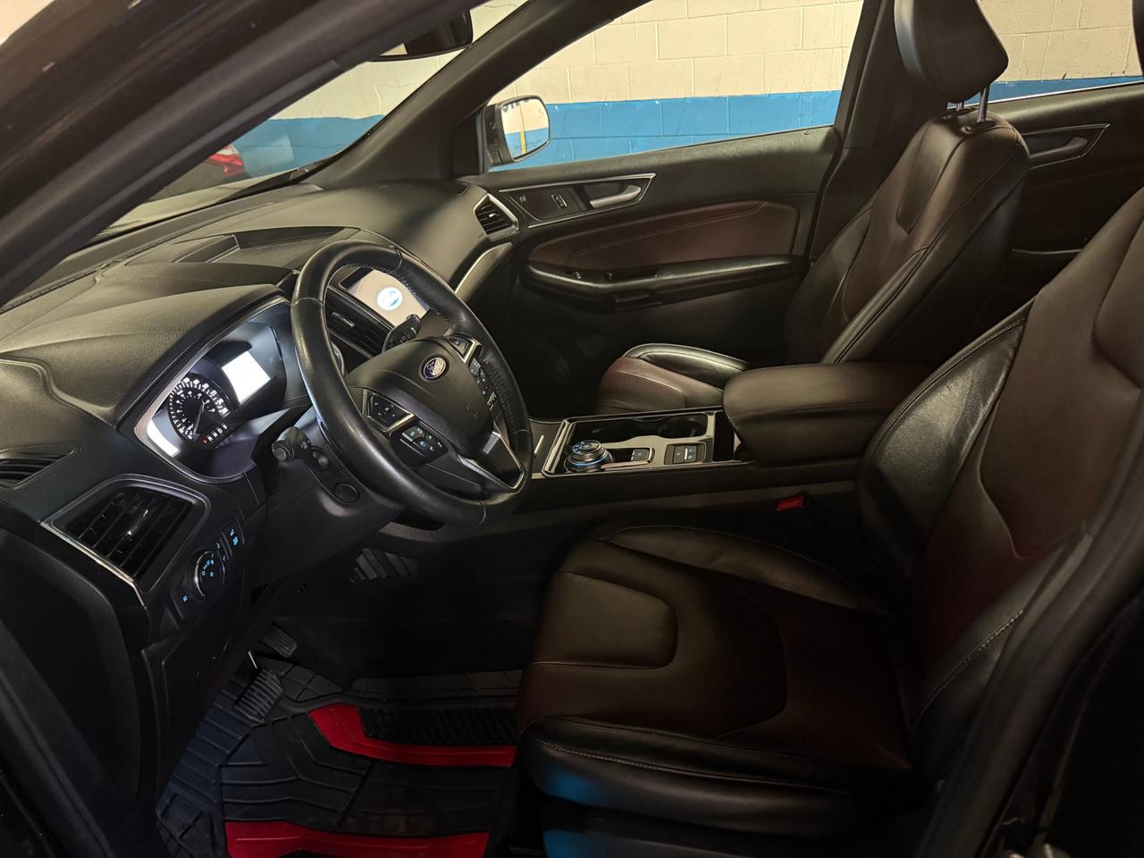 2020 Ford Edge TITANIUM 4DR ALL-WHEEL DRIVE Photo