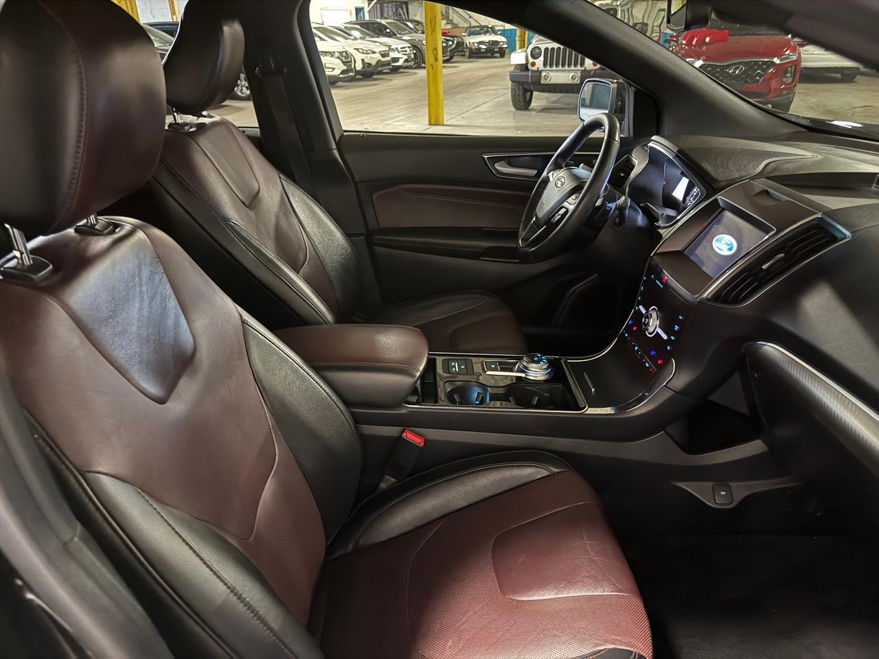 2020 Ford Edge TITANIUM 4DR ALL-WHEEL DRIVE Photo