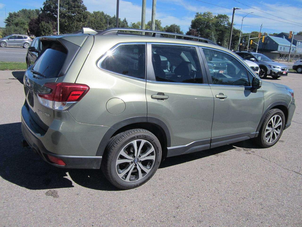 2021 Subaru Forester Limited NO ACCIDENTS! 1 PRICE ONLY! NO ADMIN FEES! Photo