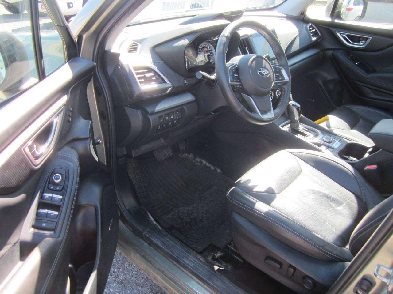2021 Subaru Forester Limited NO ACCIDENTS! 1 PRICE ONLY! NO ADMIN FEES! Photo