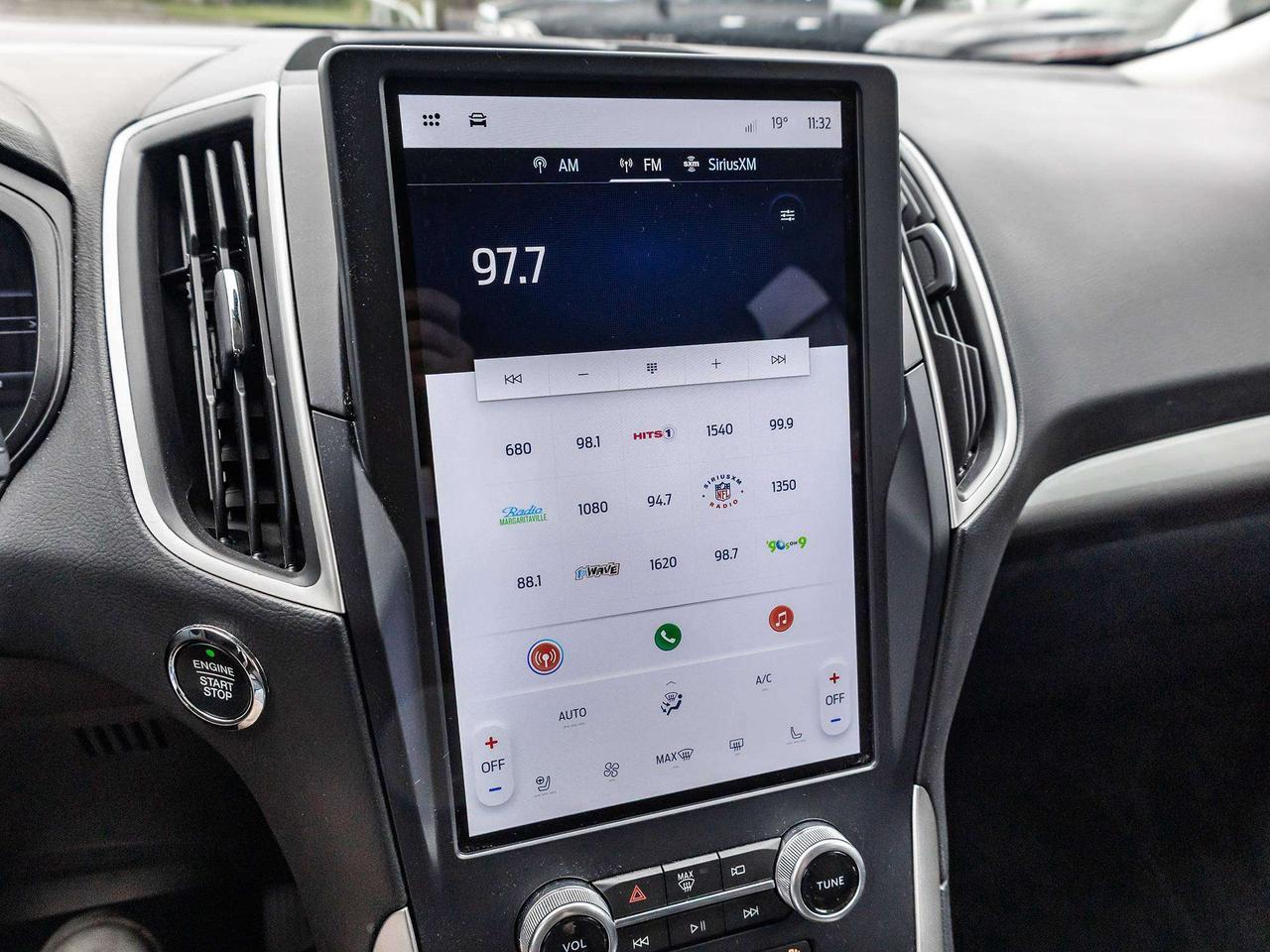 2023 Ford Edge  Photo