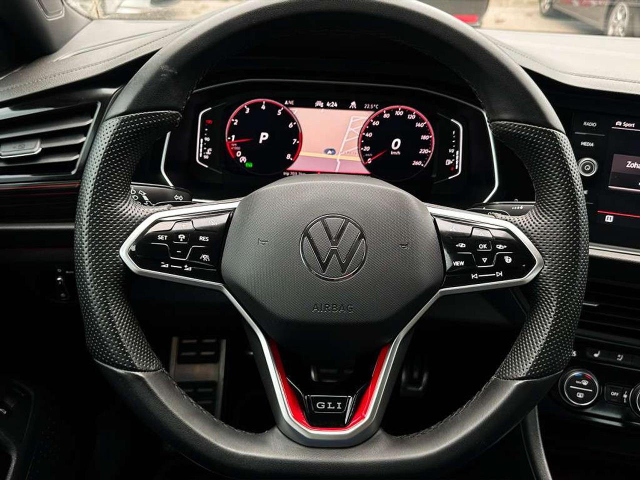 2024 Volkswagen Jetta SUNROOF NAVIGATION SYSTEM ALLOY WHEELS Photo