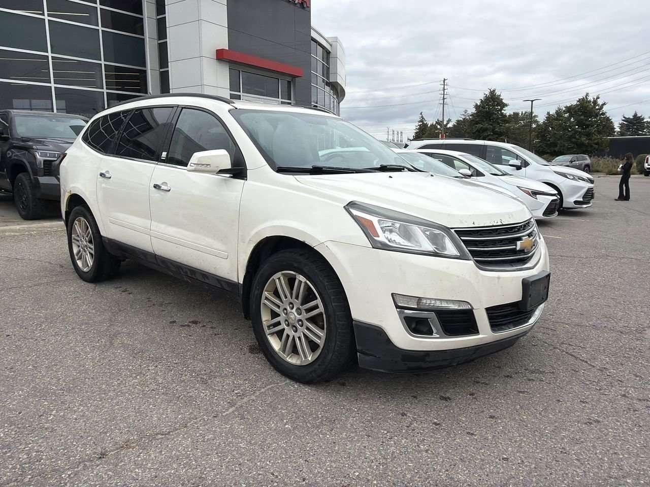 2015 Chevrolet Traverse AWD 1LT HEATED SEATS   BLUETOOTH CONNECTION   STEERING PHONE COMMANDS   CLOTH Photo1