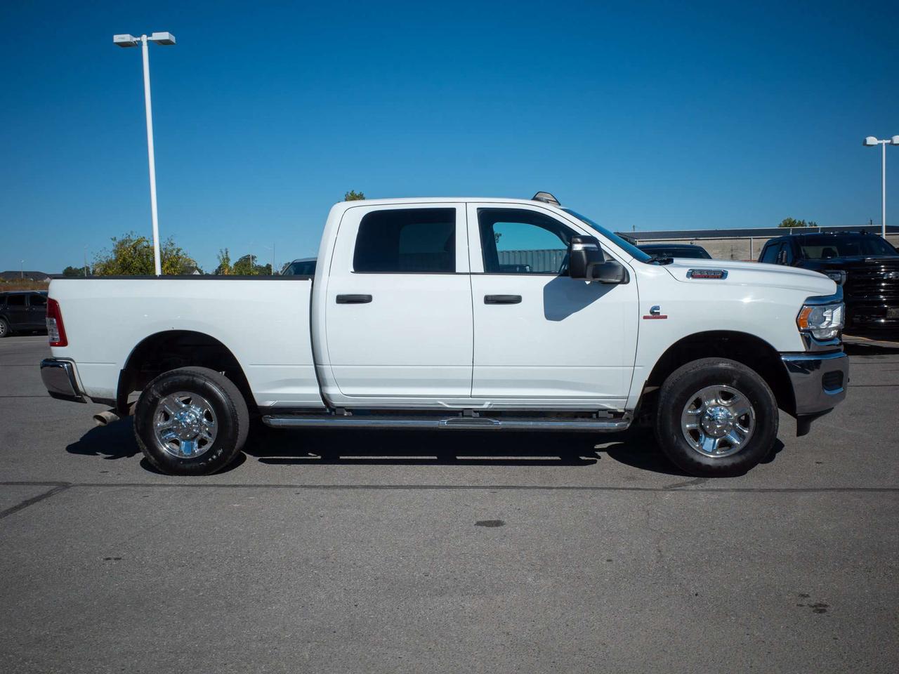 2024 RAM 2500 Tradesman - Vinyl Seats   Back-Up Camera Photo