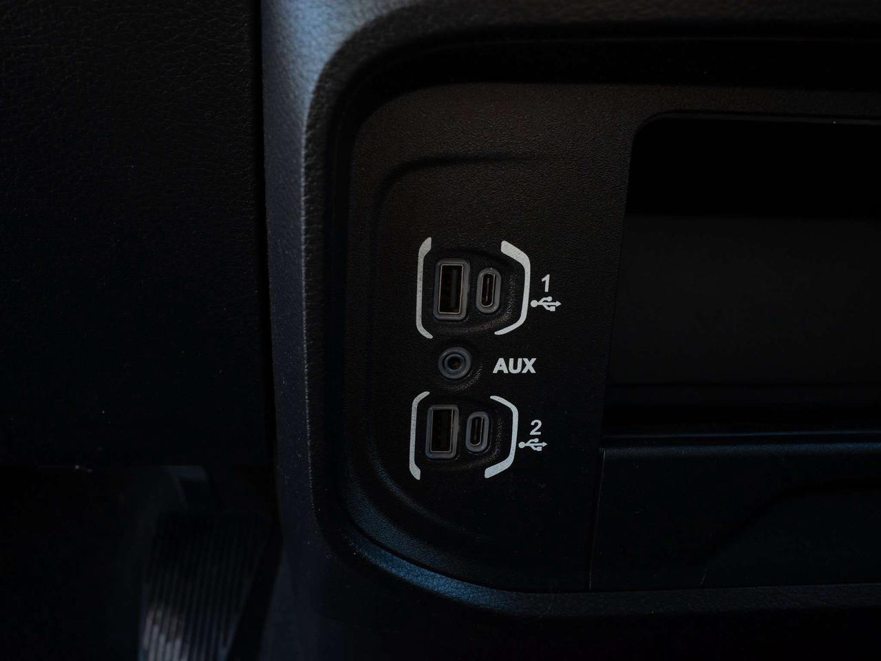 2024 RAM 2500 Tradesman - Vinyl Seats   Back-Up Camera Photo