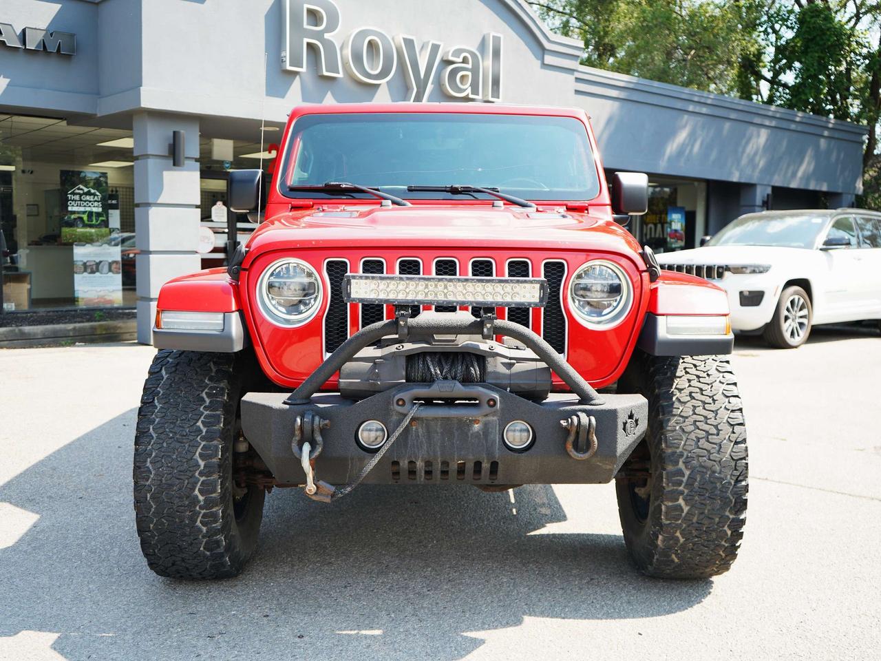 2018 Jeep Wrangler UNLIMITED SAHARA,6 SPD MANUAL,4WD Photo