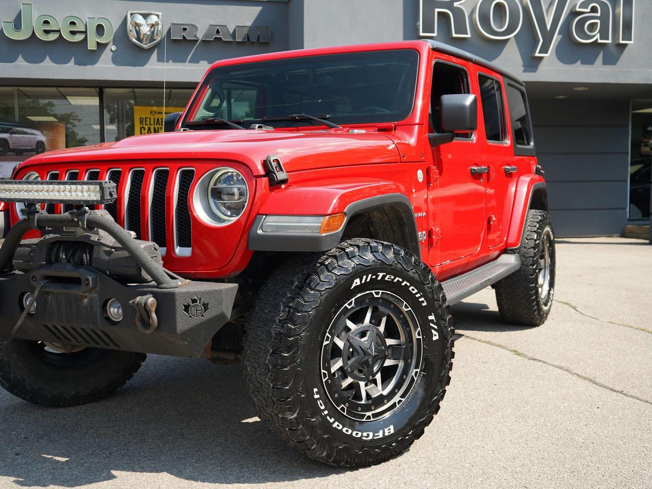 2018 Jeep Wrangler UNLIMITED SAHARA,6 SPD MANUAL,4WD Photo