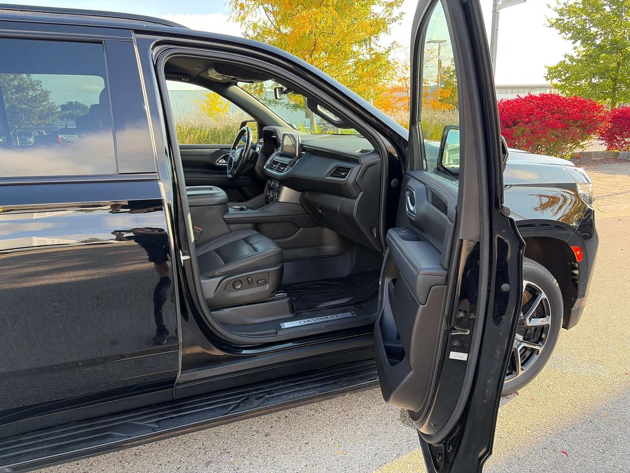 2022 Chevrolet Tahoe RST Photo