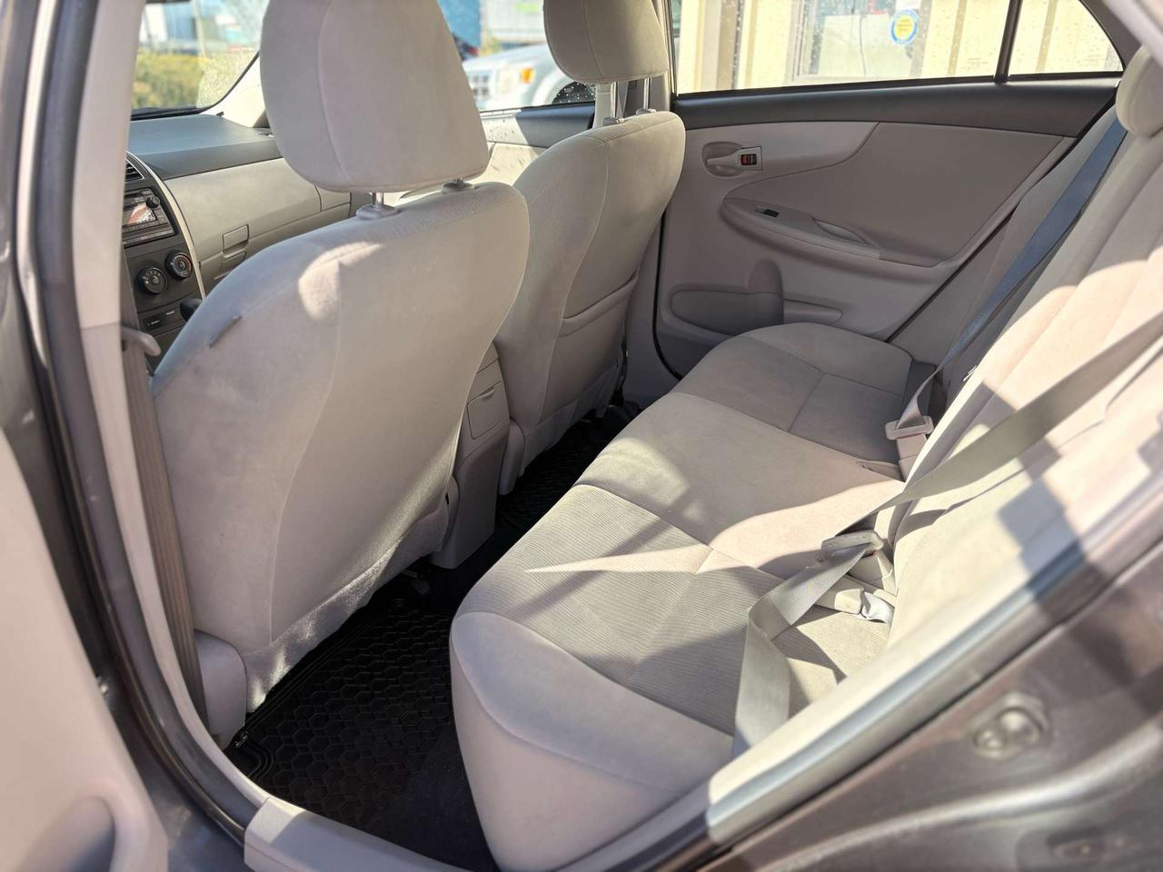 2013 Toyota Corolla 4DR SDN AUTO CE Photo