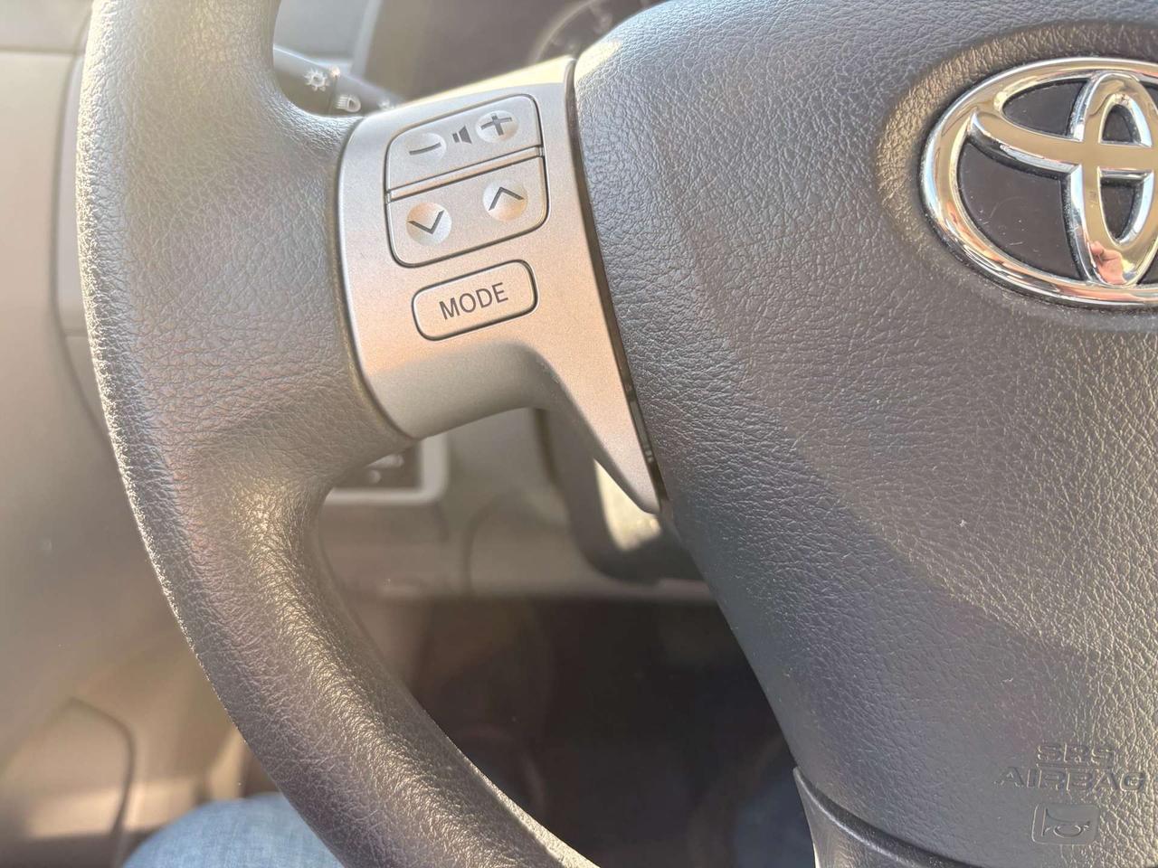 2013 Toyota Corolla 4DR SDN AUTO CE Photo