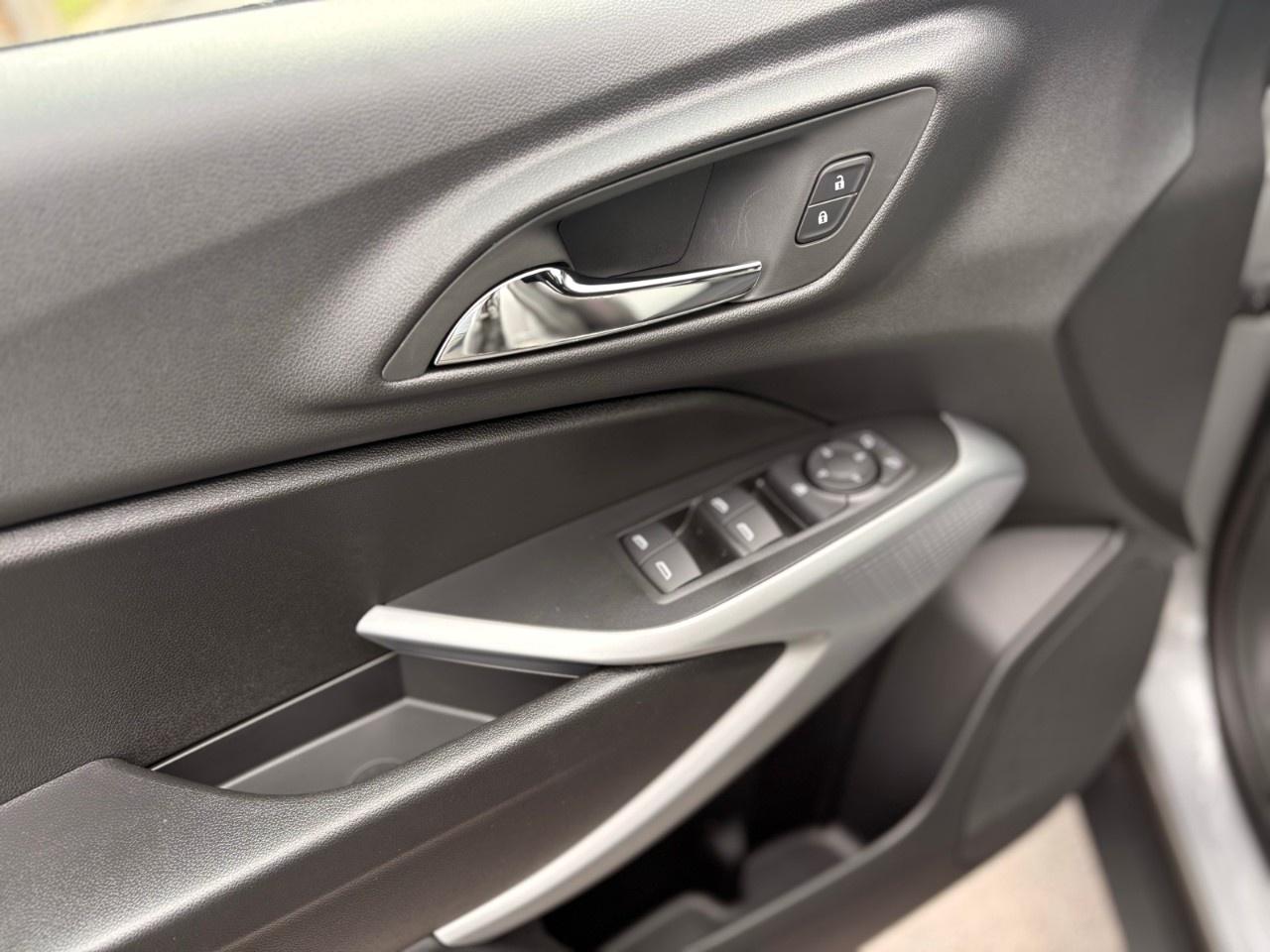 2026 Chevrolet Trax FWD 4dr 1RS Photo