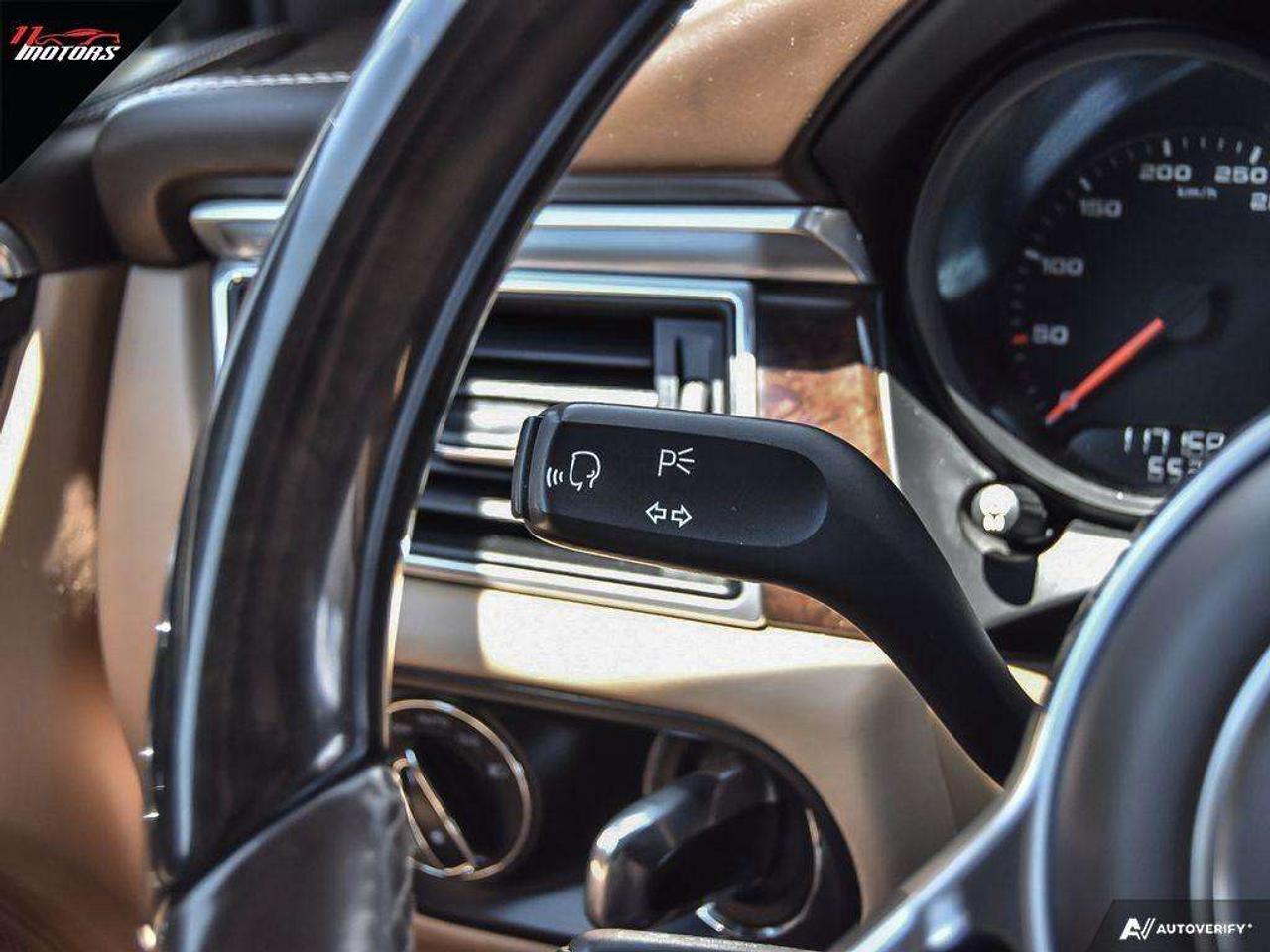 2017 Porsche Macan S AWD Panoramic Sunroof/Navigation/Rear Camera Photo