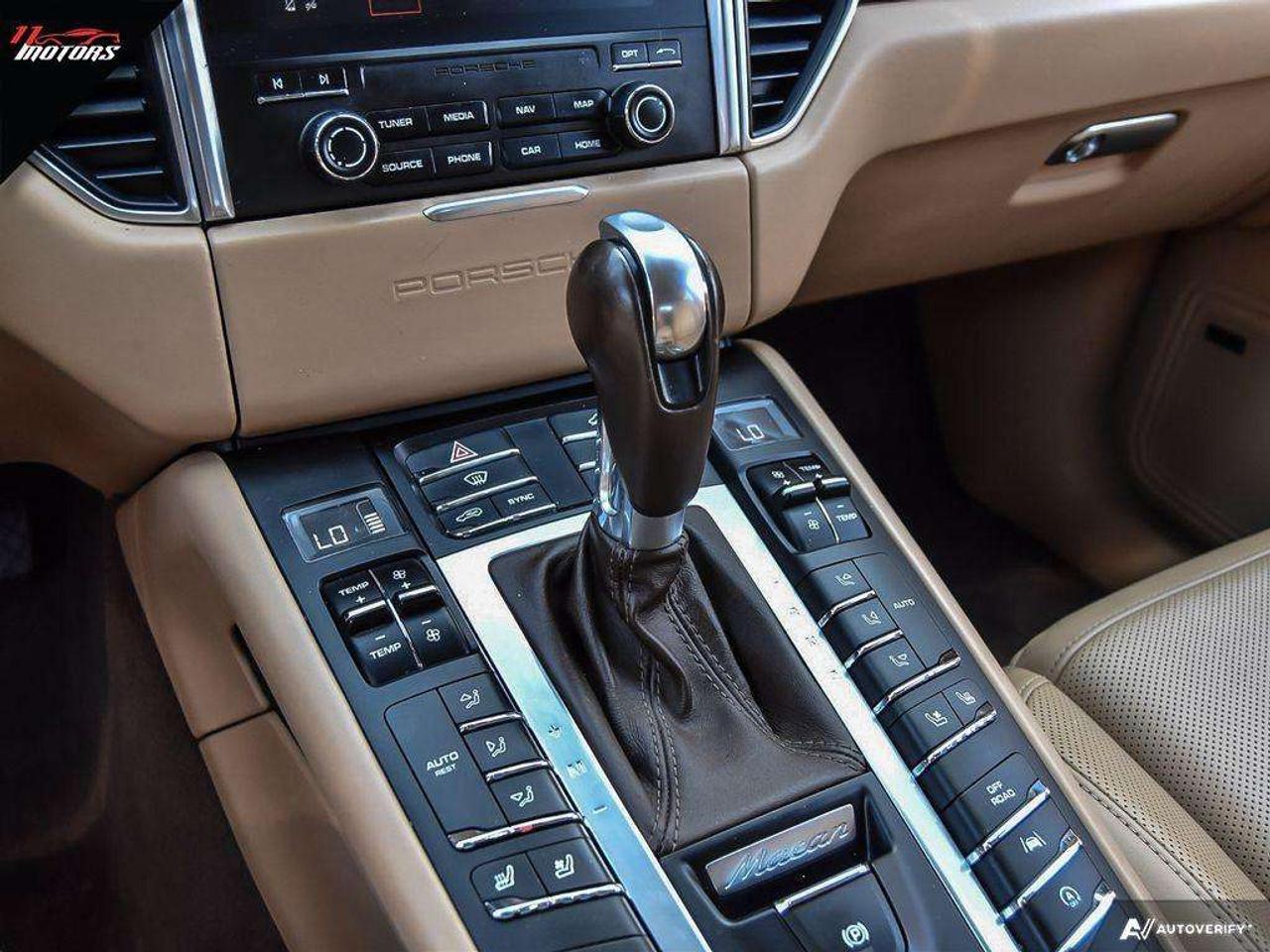 2017 Porsche Macan S AWD Panoramic Sunroof/Navigation/Rear Camera Photo