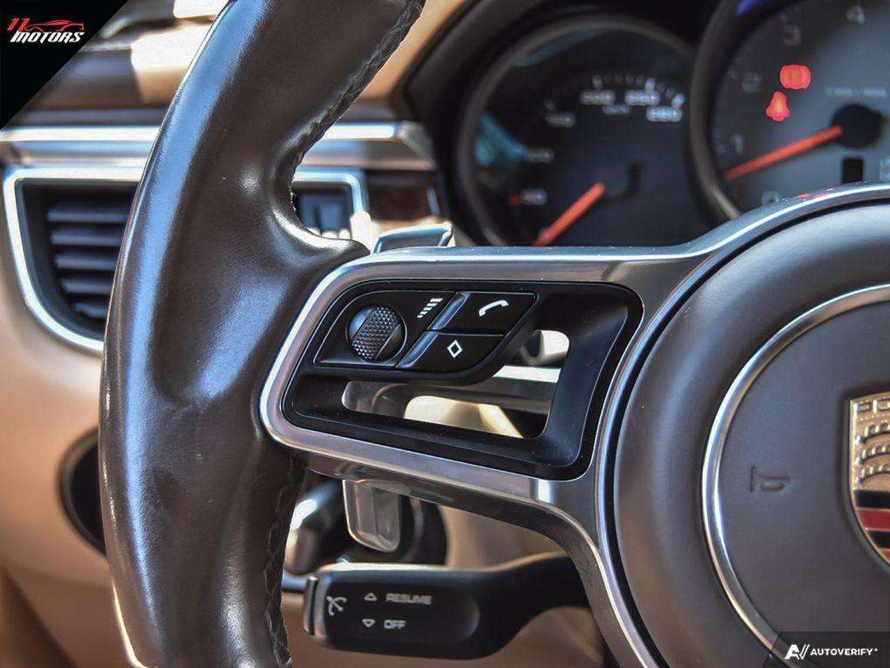 2017 Porsche Macan S AWD Panoramic Sunroof/Navigation/Rear Camera Photo