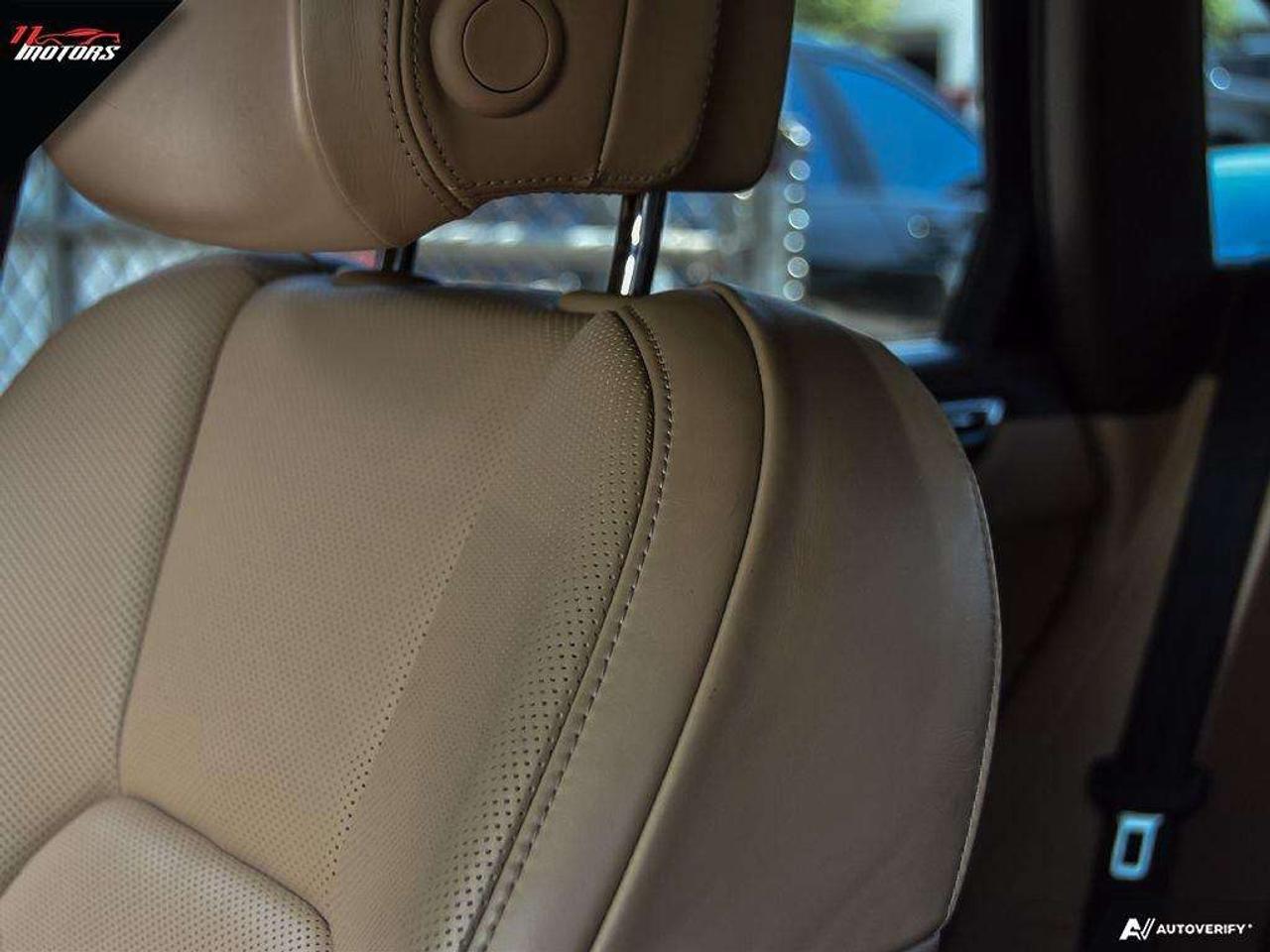 2017 Porsche Macan S AWD Panoramic Sunroof/Navigation/Rear Camera Photo
