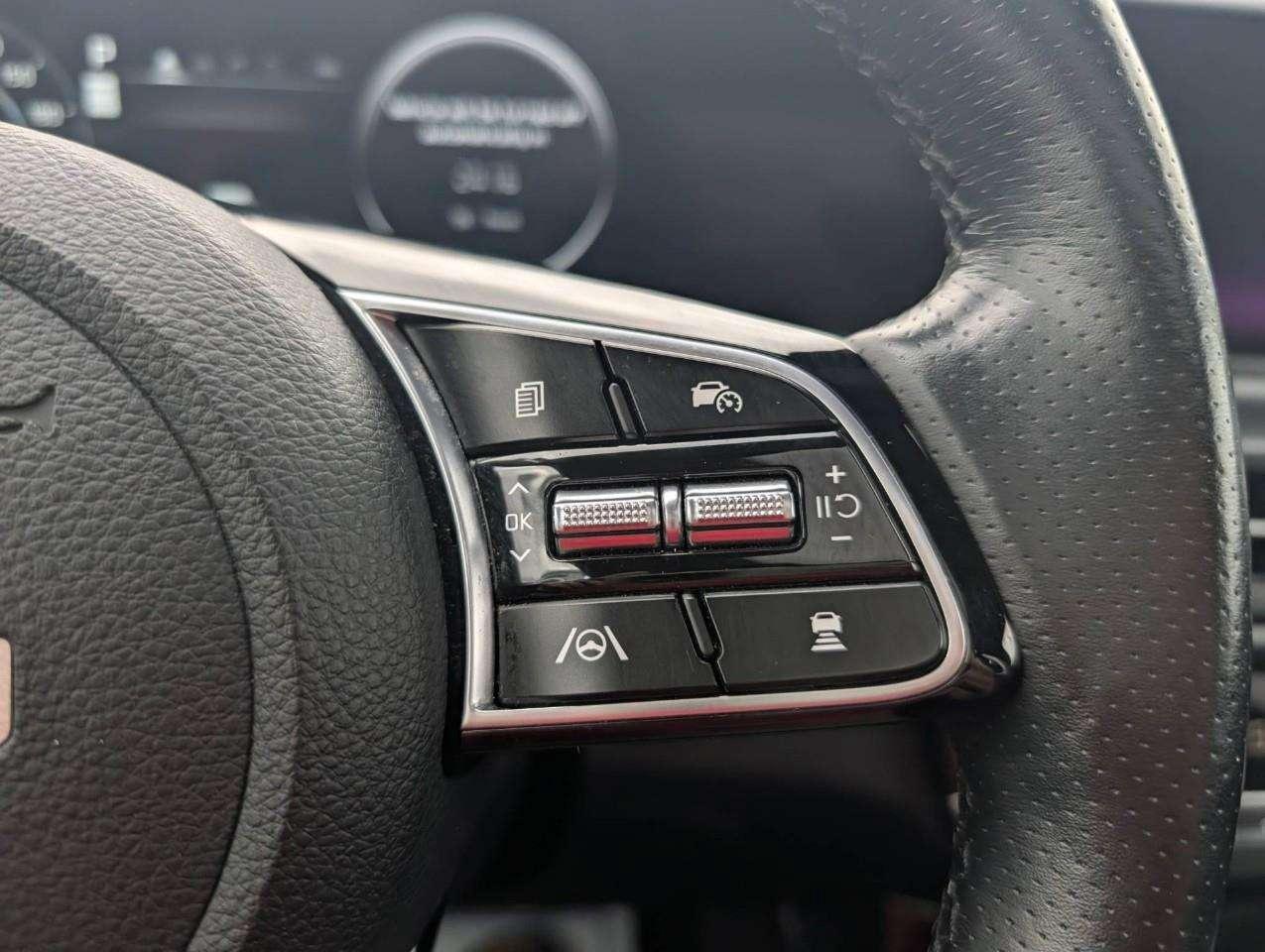 2024 Kia Seltos SX w/Black Interior NO ACCIDENTS Photo