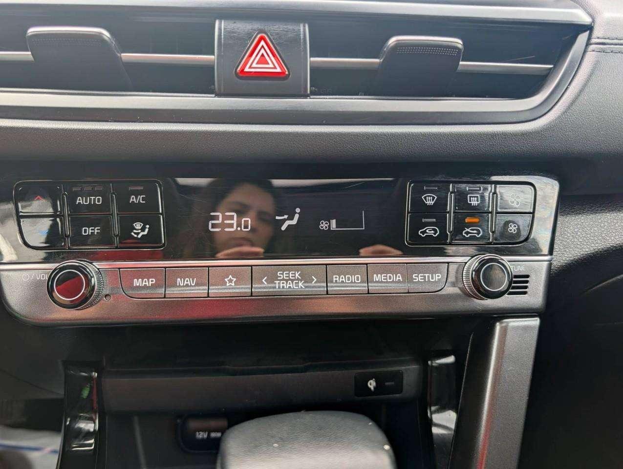 2024 Kia Seltos SX w/Black Interior NO ACCIDENTS Photo
