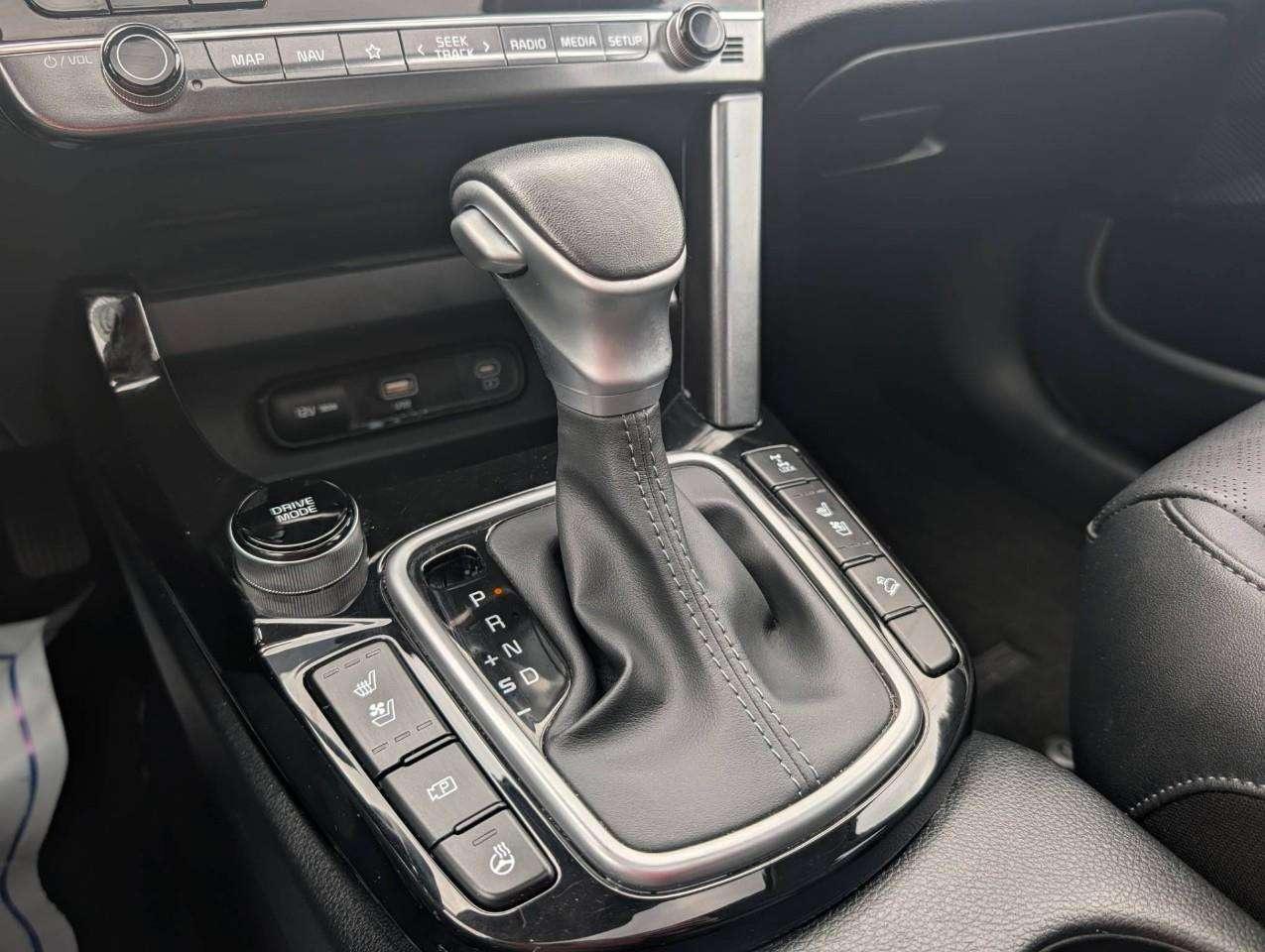 2024 Kia Seltos SX w/Black Interior NO ACCIDENTS Photo