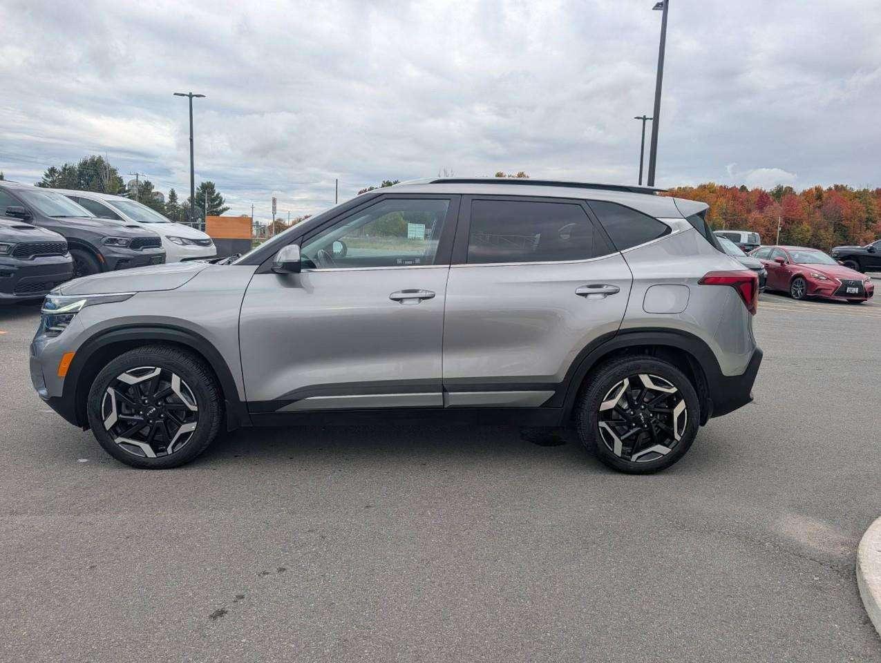 2024 Kia Seltos SX w/Black Interior NO ACCIDENTS Photo