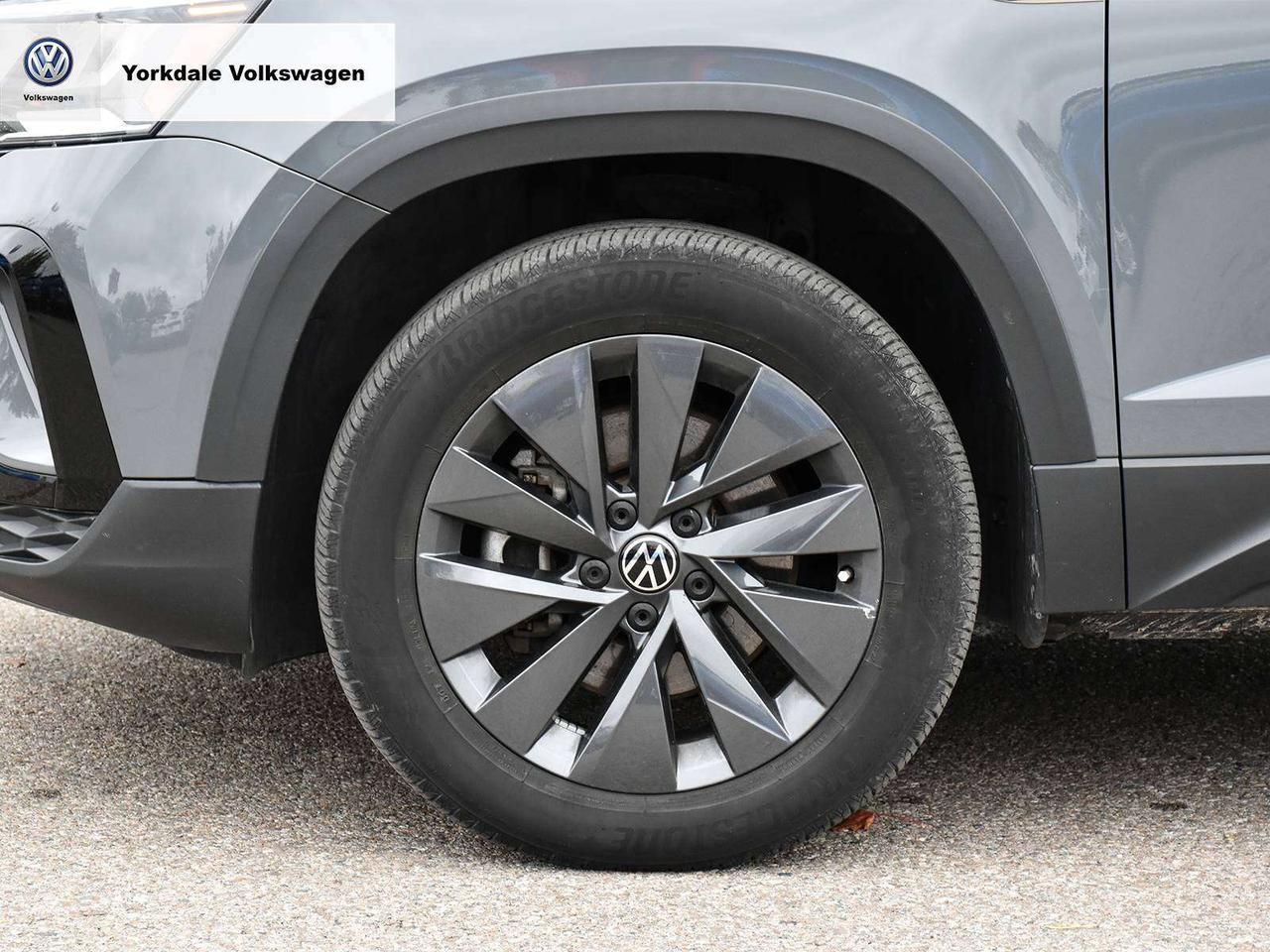 2022 Volkswagen Taos Comfortline 4Motion Photo