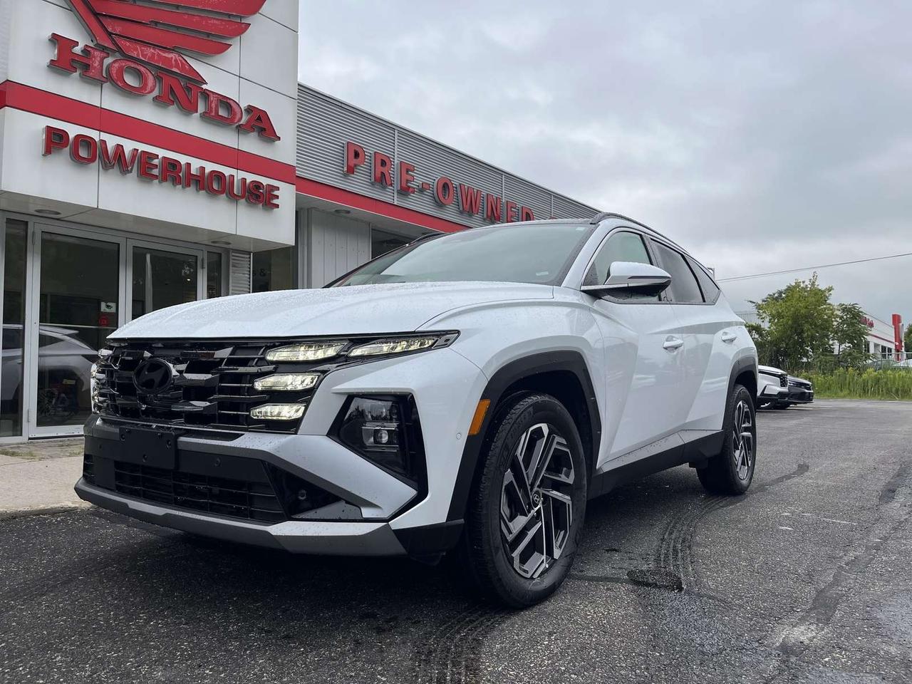 2026 Hyundai Tucson Ultimate AWD Photo5