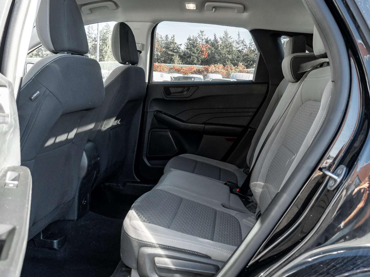 2022 Ford Escape SE   AWD   Clean Carfax   Only 40km!! Photo
