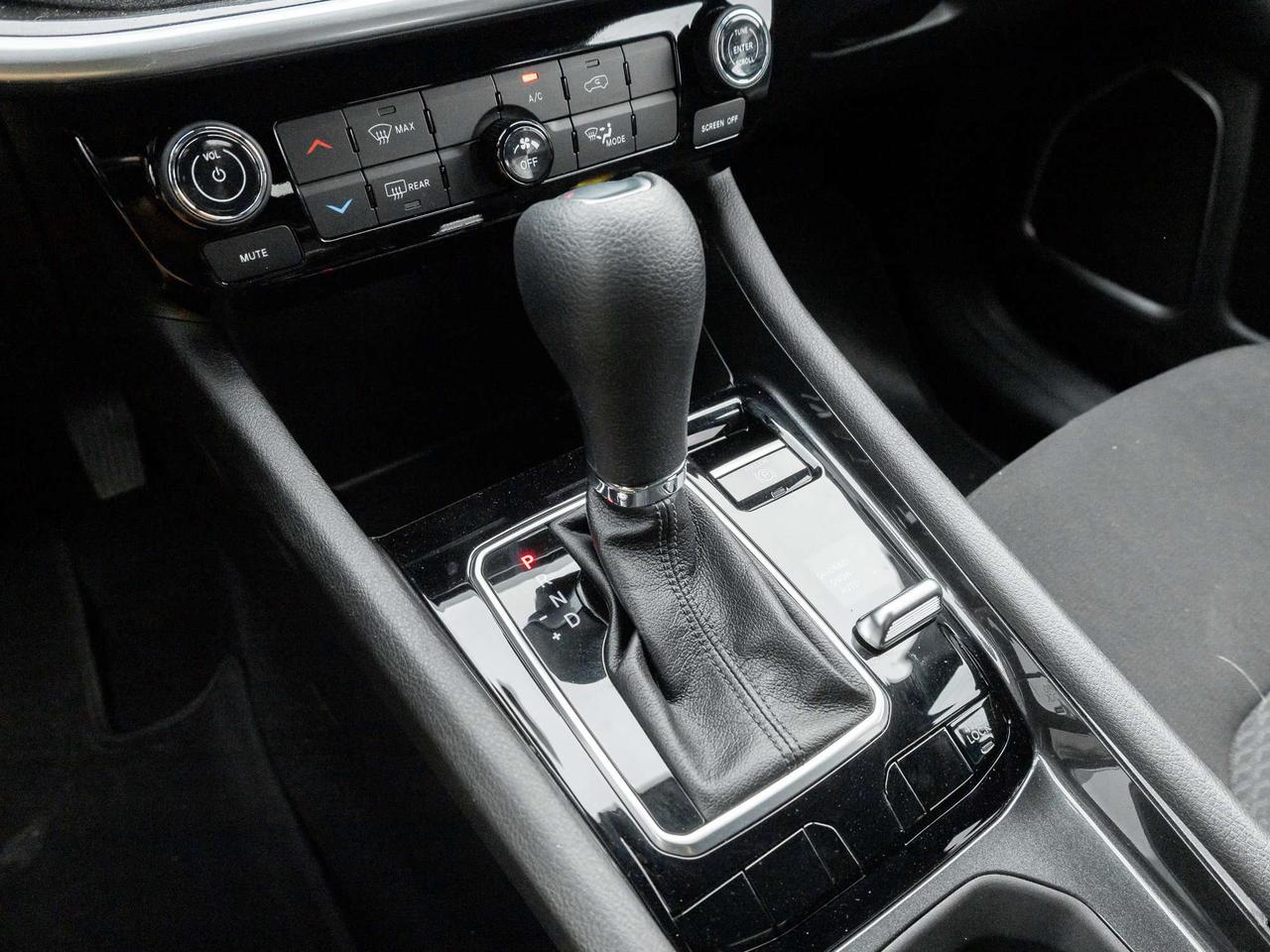 2026 Jeep Compass Sport   4X4   Heated seats   Safety pkg Photo