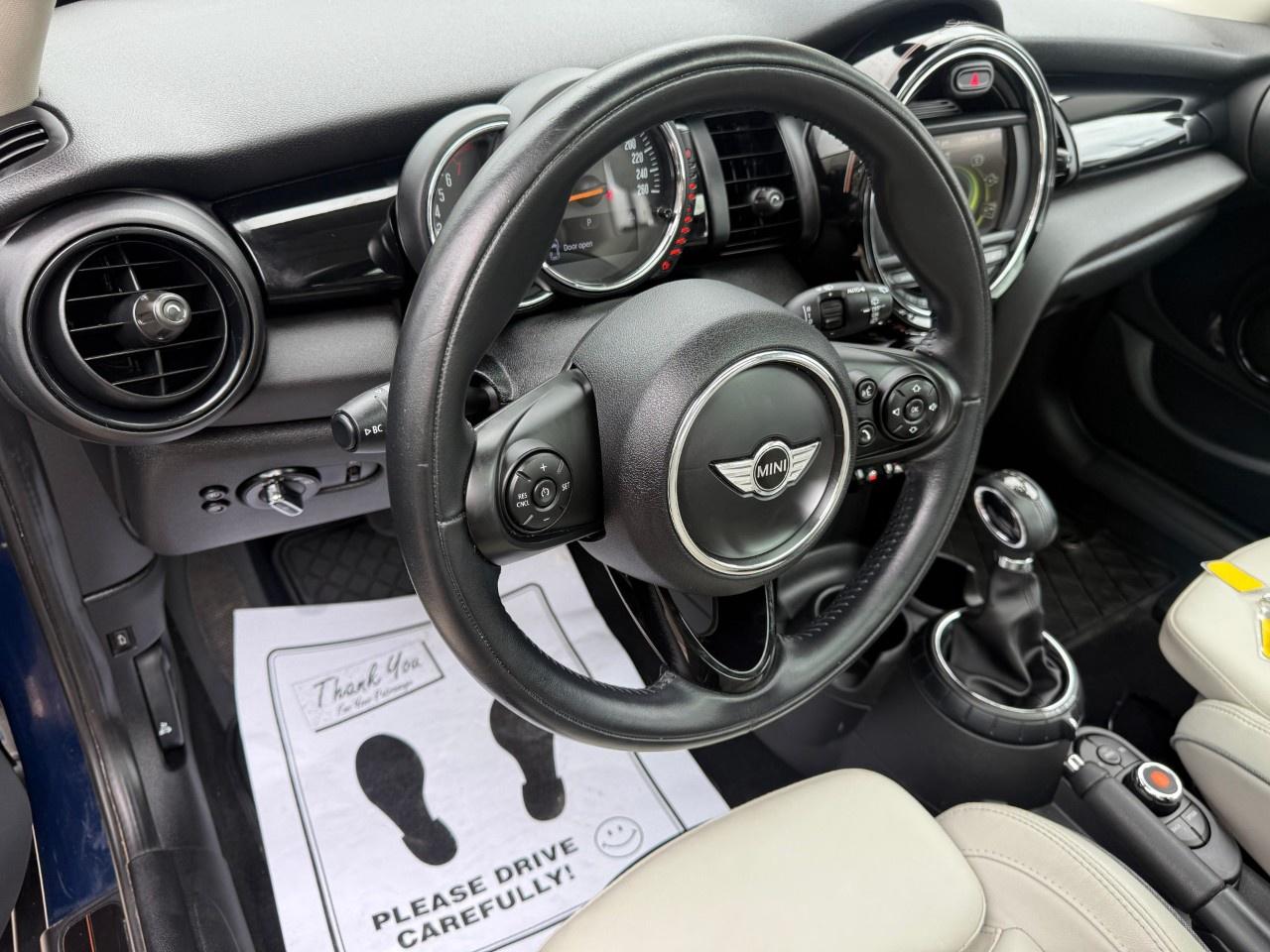 2017 MINI Cooper Hardtop 5 Door 5dr HB S Photo