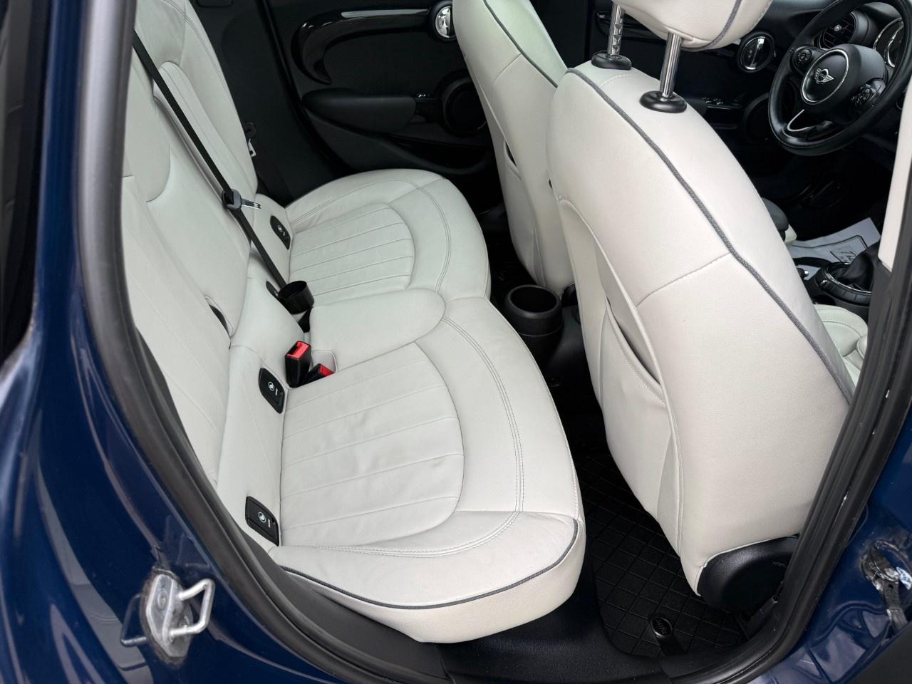 2017 MINI Cooper Hardtop 5 Door 5dr HB S Photo