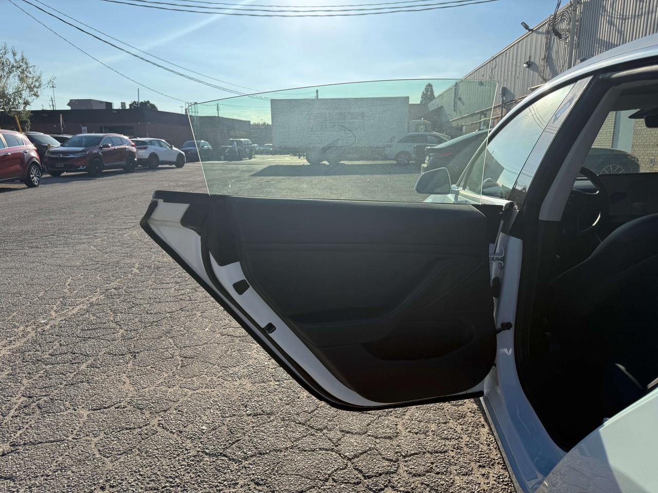 2019 Tesla Model 3 Mid Range l RWD l 425KM l TACC l Tesla Warranty l Photo