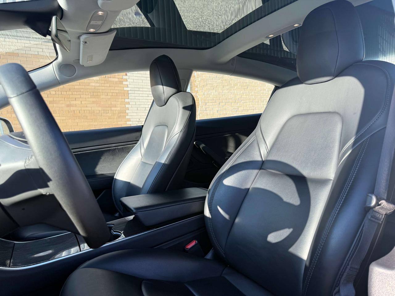 2019 Tesla Model 3 Mid Range l RWD l 425KM l TACC l Tesla Warranty l Photo