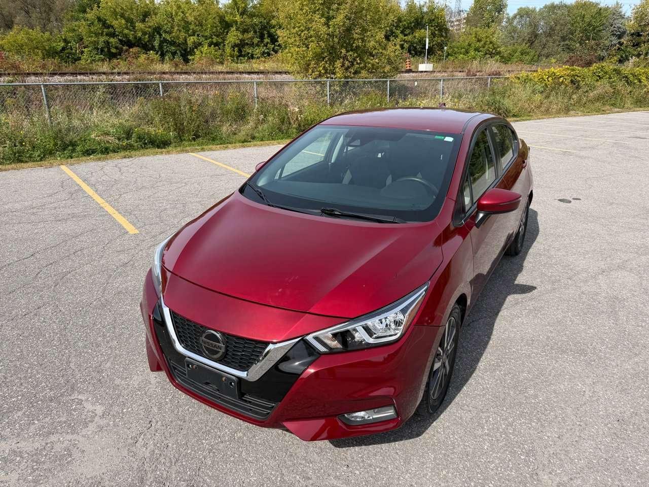 2021 Nissan Versa SV Photo0