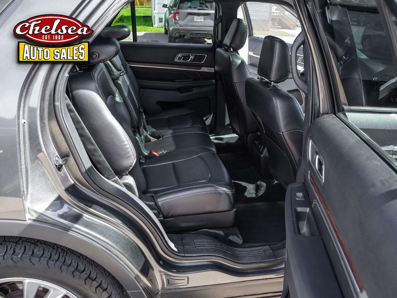 2019 Ford Explorer Limited 4WD Photo