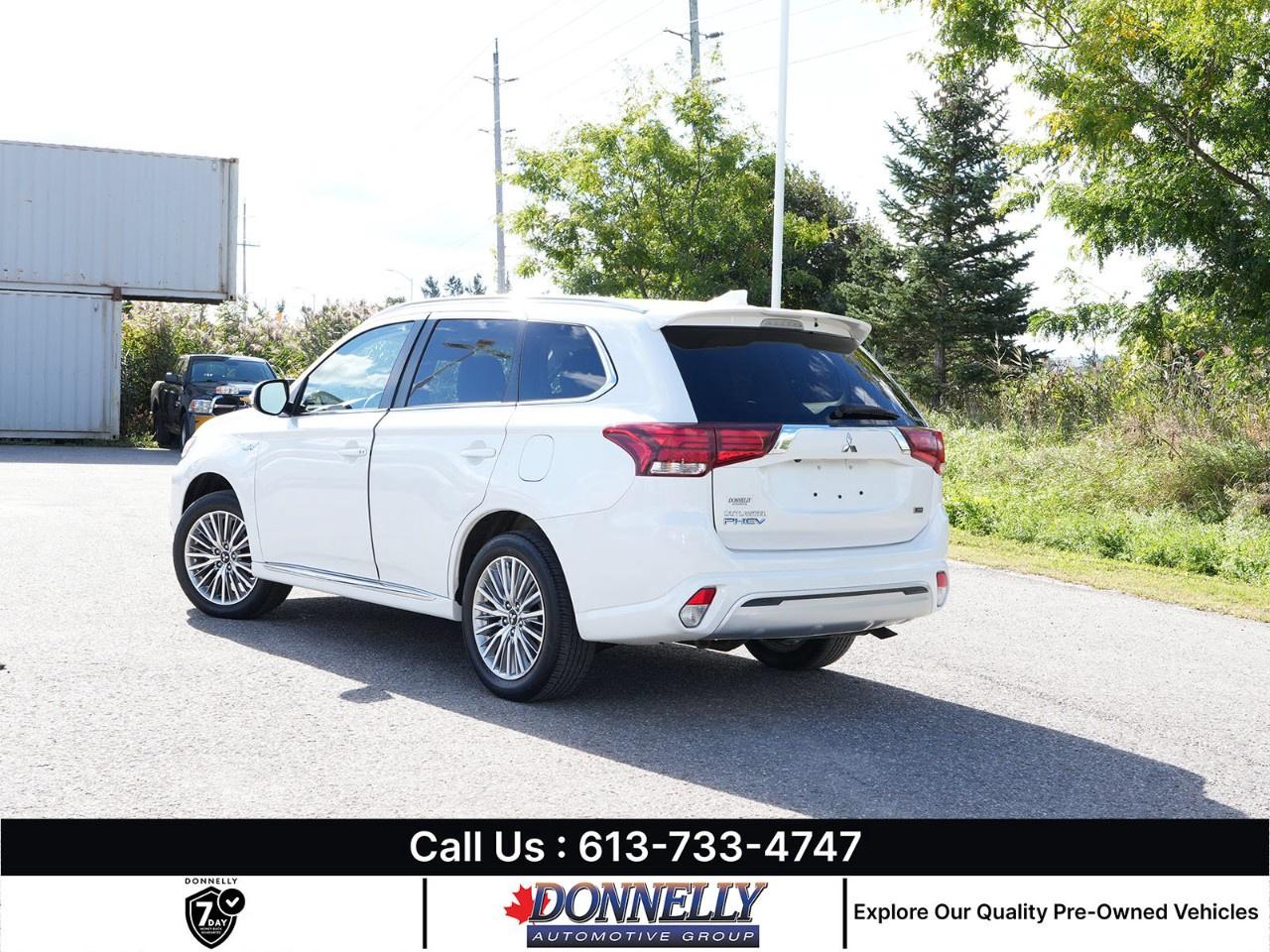 2022 Mitsubishi Outlander PHEV  Photo