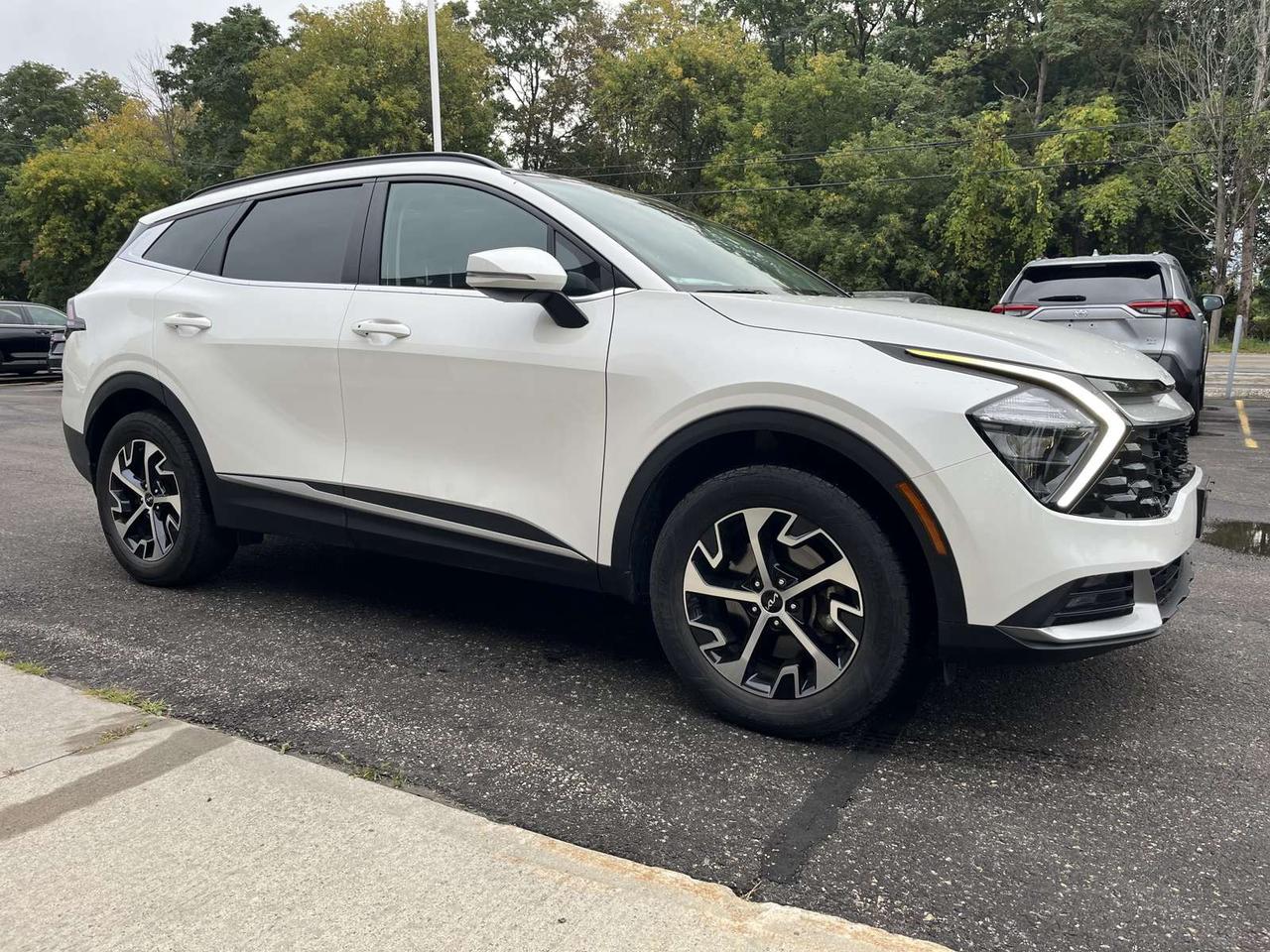 2023 Kia Sportage EX Photo
